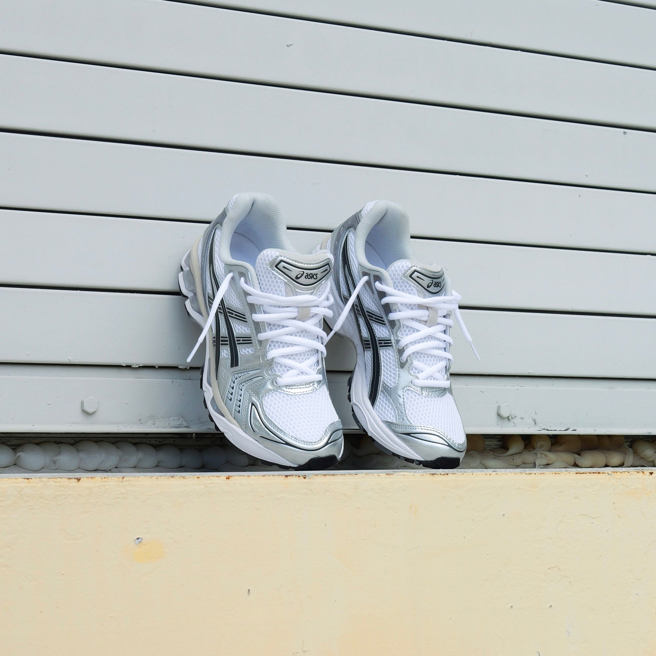 Mens Asics Gel-Kayano 14 (White/Graphite Grey) - Asics