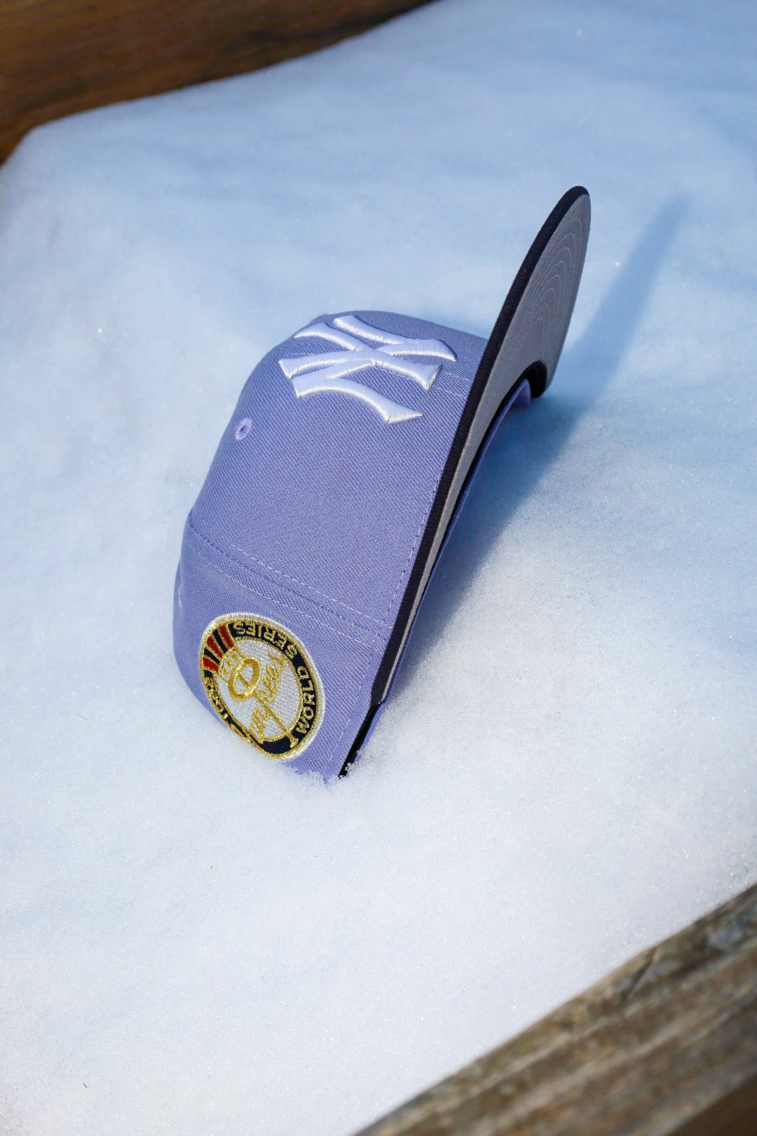 New Era New York Yankees 1962 World Series Side Patch Fitted (Lavender) - New Era