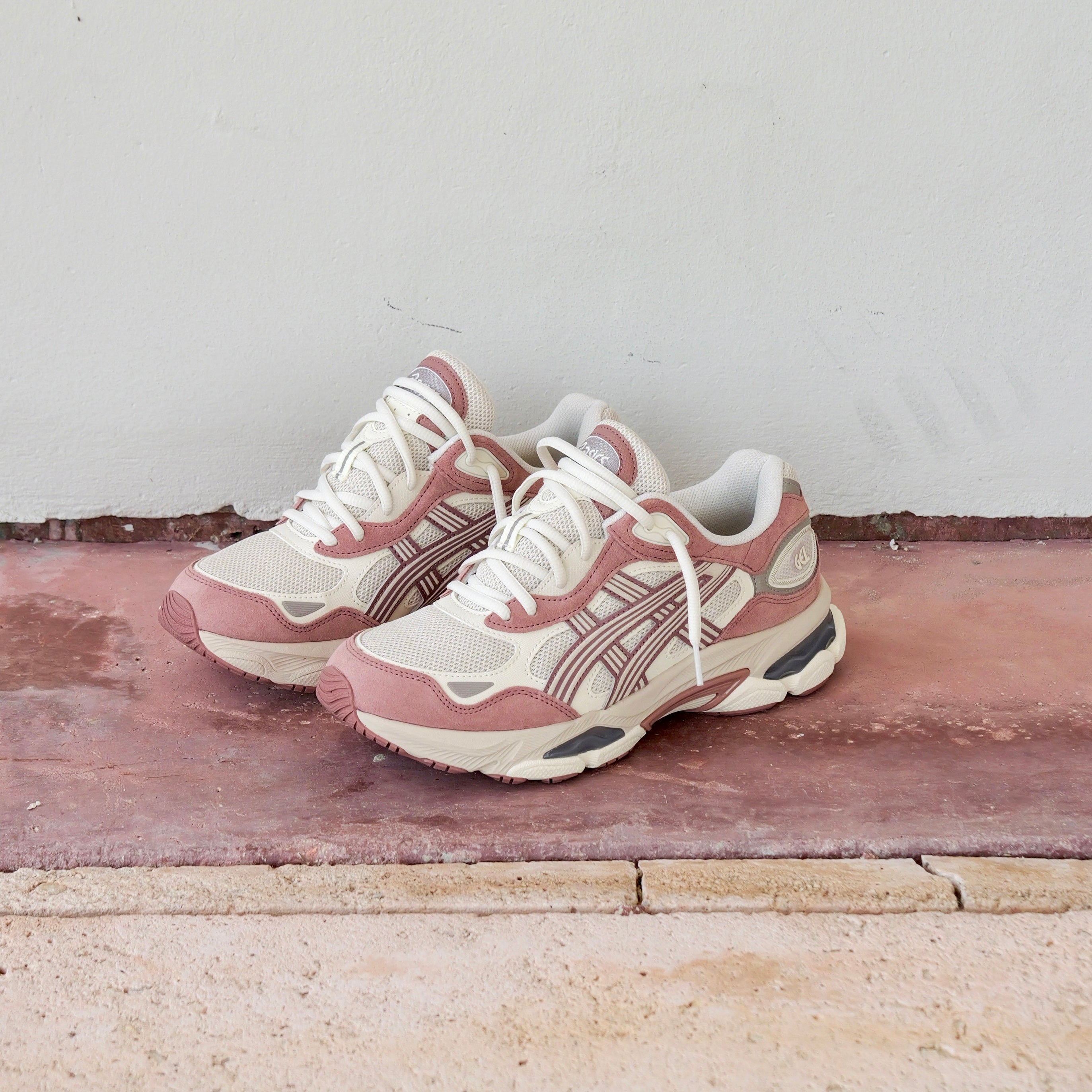 Mens Asics Gel-NYC 2.0 (Oatmeal/Umeboshi)