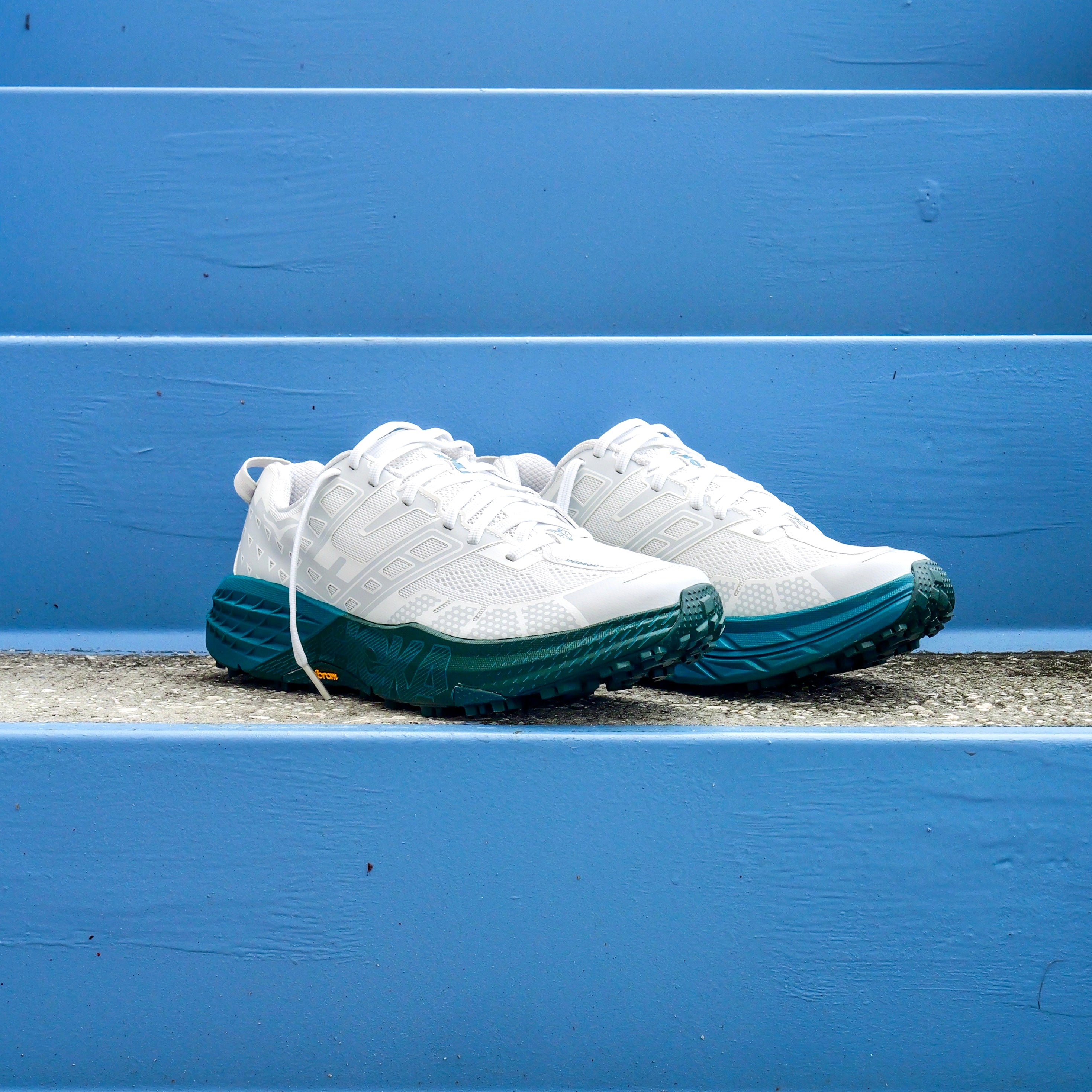 Hoka SpeedGoat 2 CYBY (Cosmic Grey / Bay Leaf)