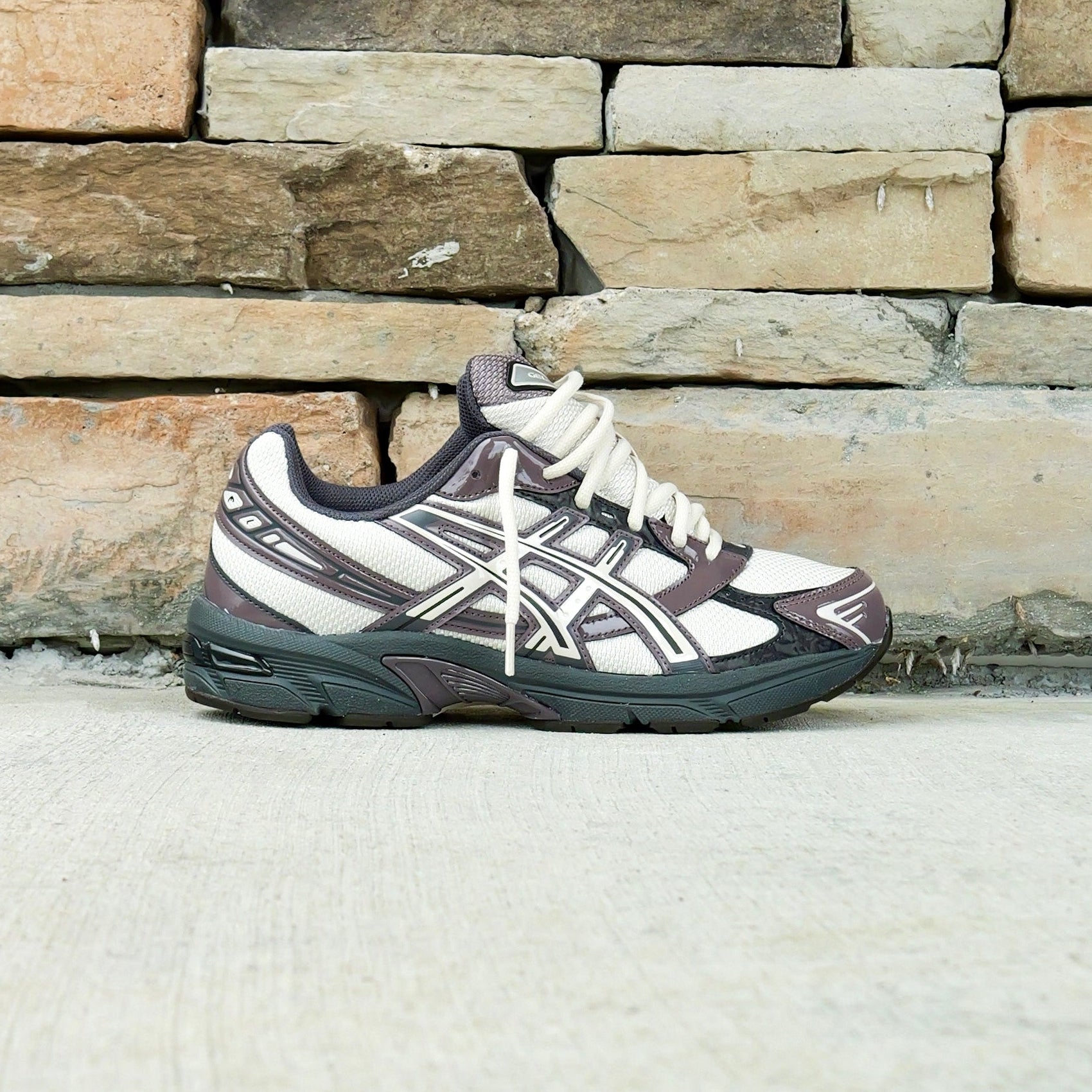 Mens Asics Gel-1130 (Oatmeal/Obsidian Grey)