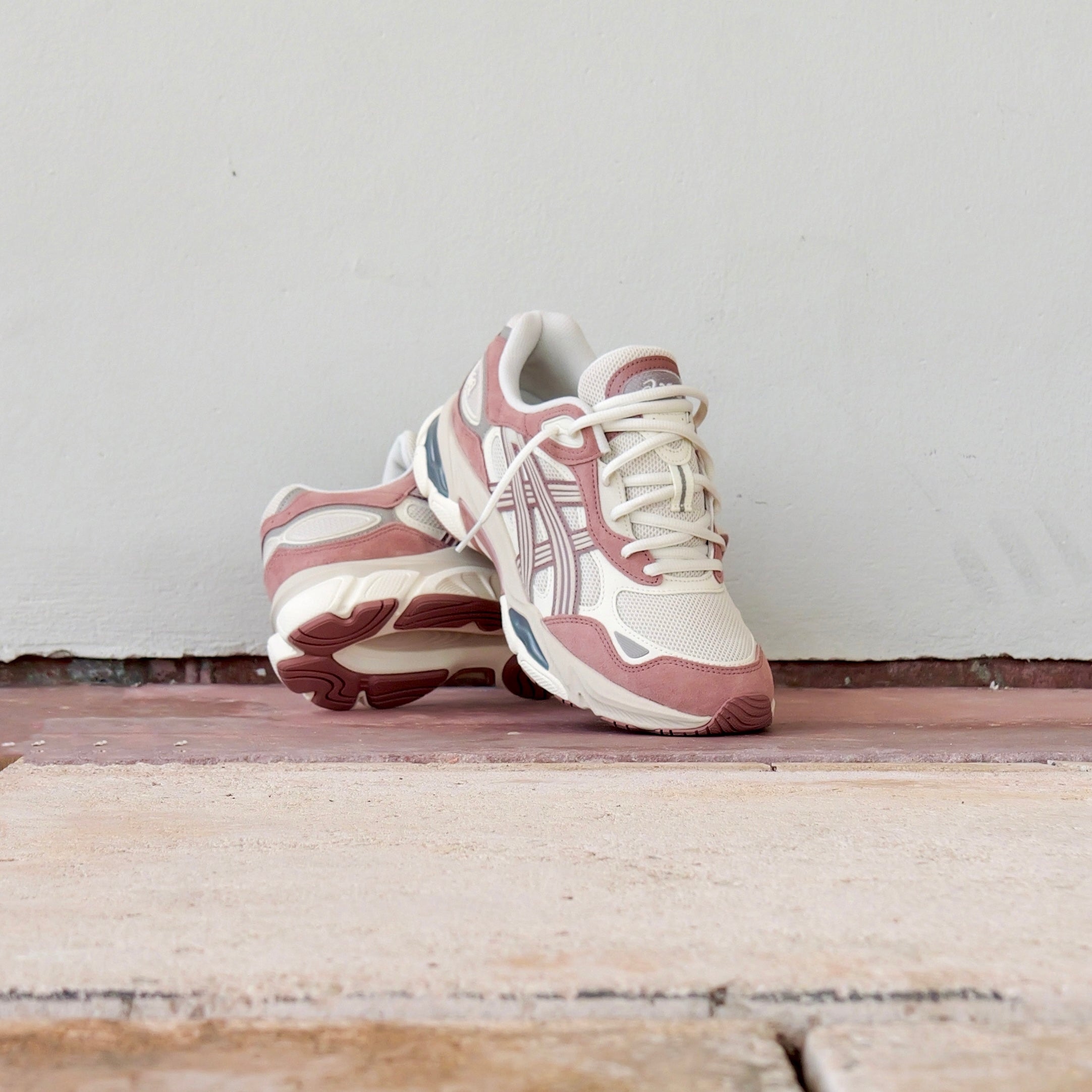 Mens Asics Gel-NYC 2.0 (Oatmeal/Umeboshi)