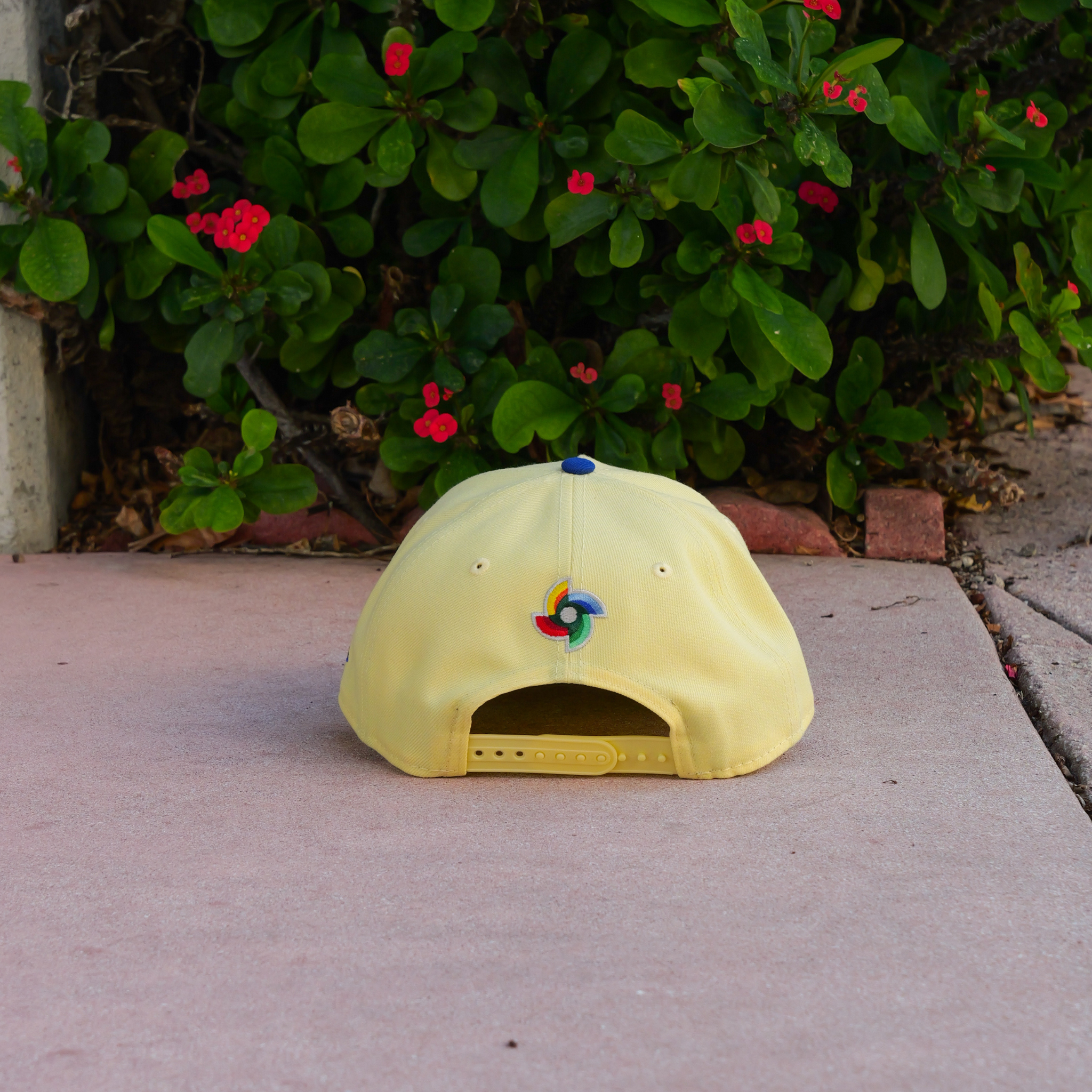 Venezuela 2026 World Baseball Classic 9FORTY Snapback - Yellow/Royal/Multi