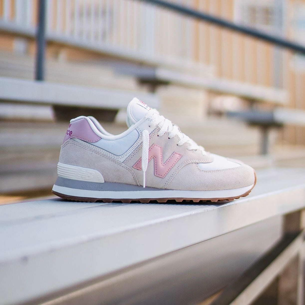 574 Sneakers New Balance 574 Grey Pink New Balance 574 Shoes Wmn