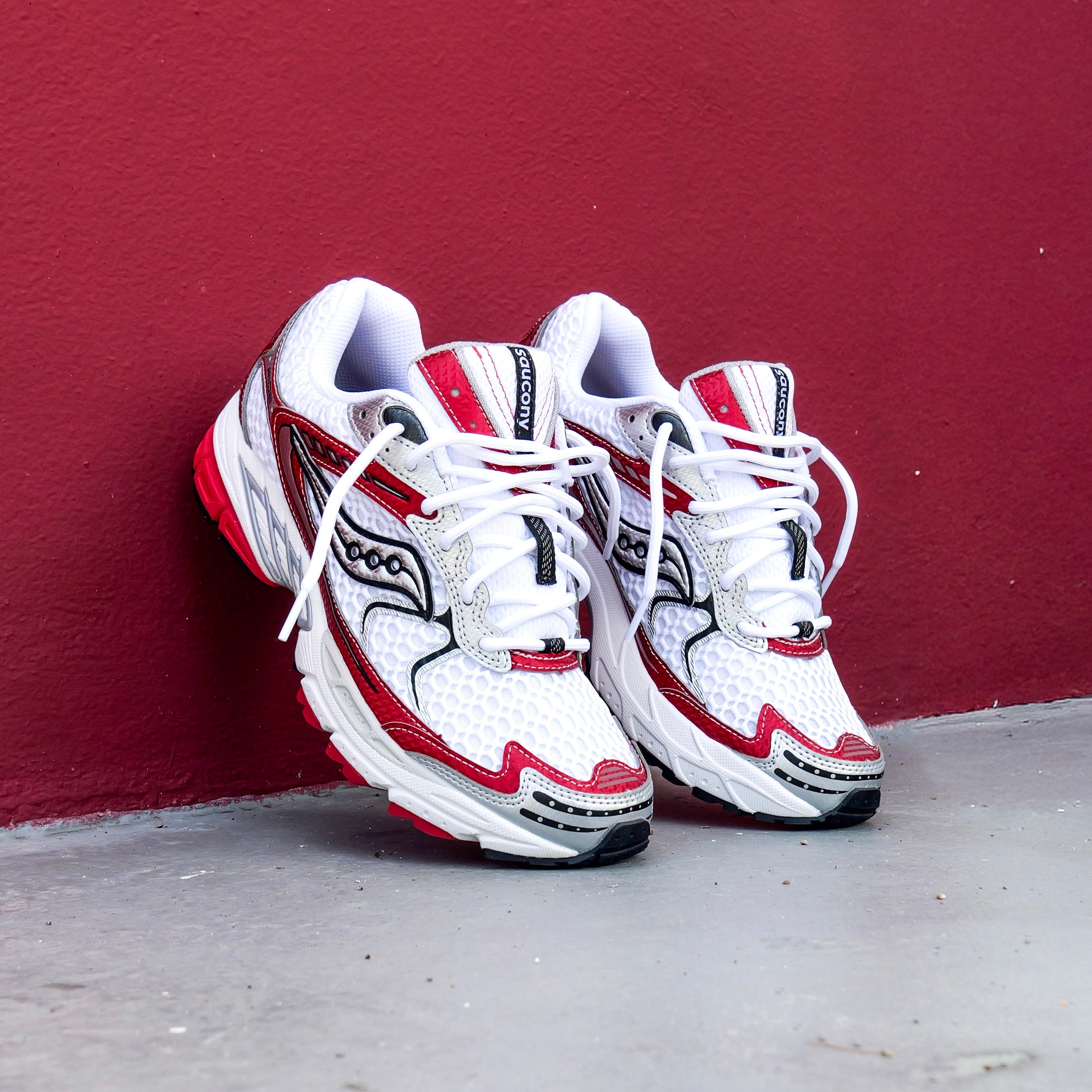 Mens Saucony Progrid Ride 1 (White/Racing)
