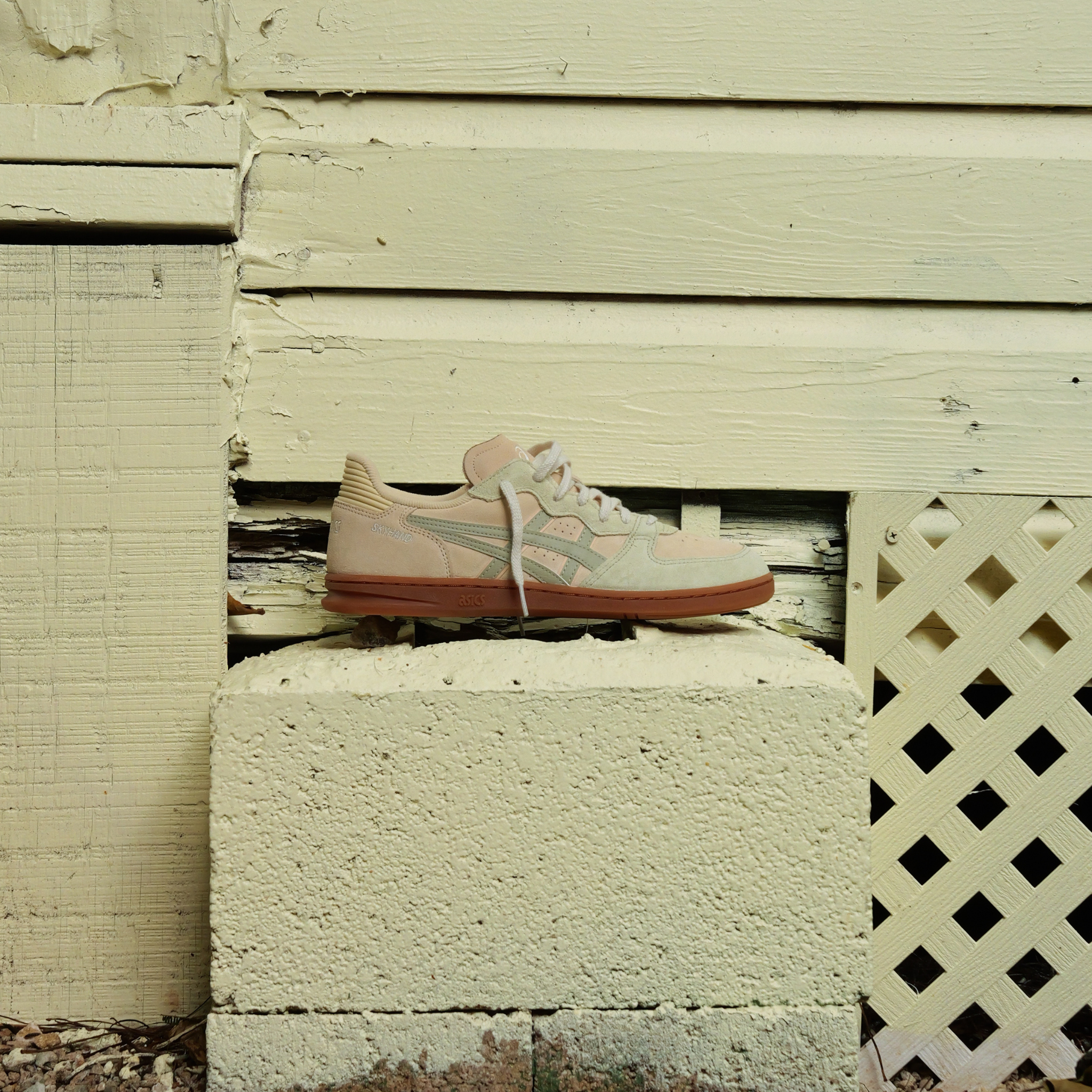 Mens Asics Skyhand OG (Marzipan/ Dried Lead) - Asics