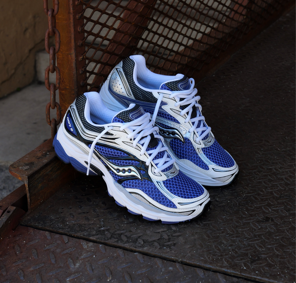 Saucony Blue Athletic Shoes Saucony Hurricane 25 Men main image 4