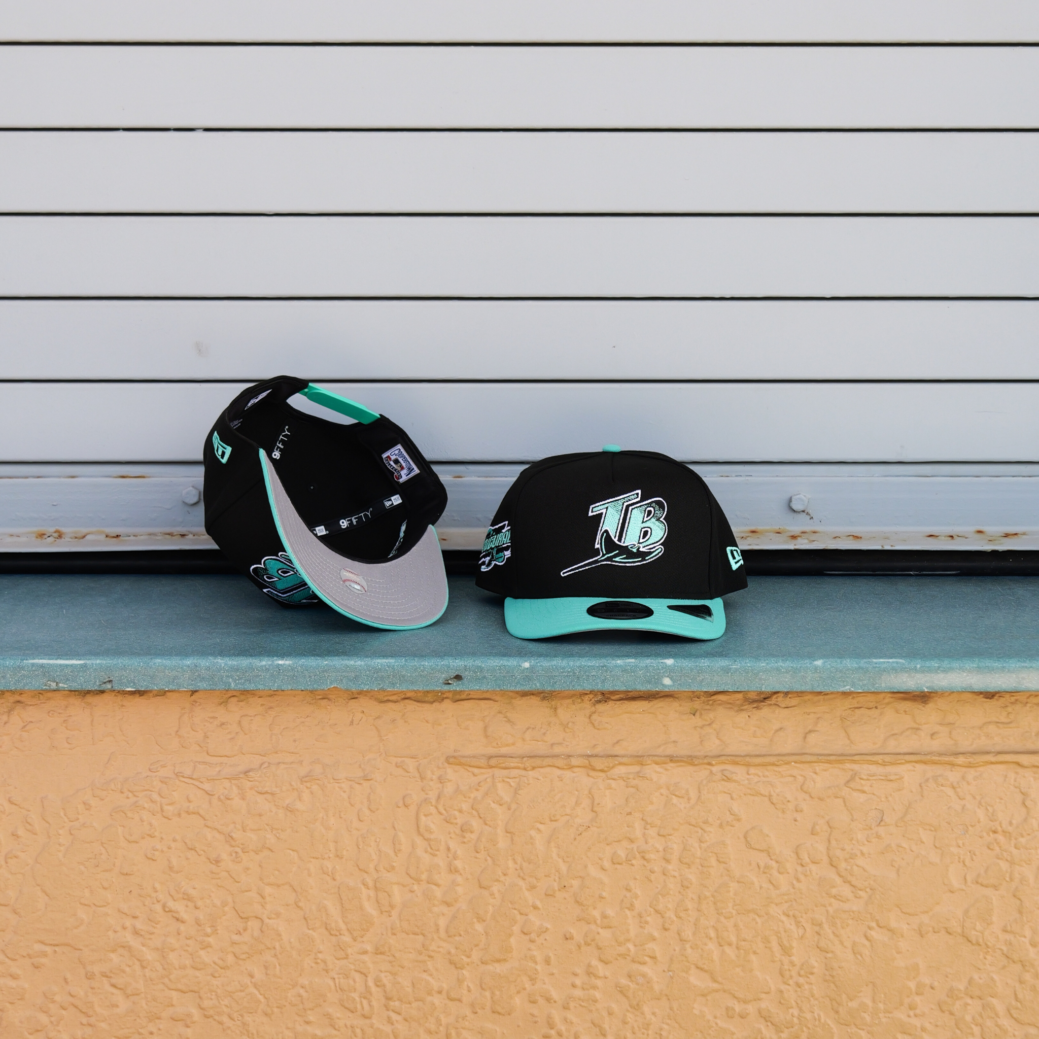 New Era Tampa Bay Devil Rays 1998 Inaugural Season 9FIFTY A-Frame Snapback-(Black/Aqua) - New Era