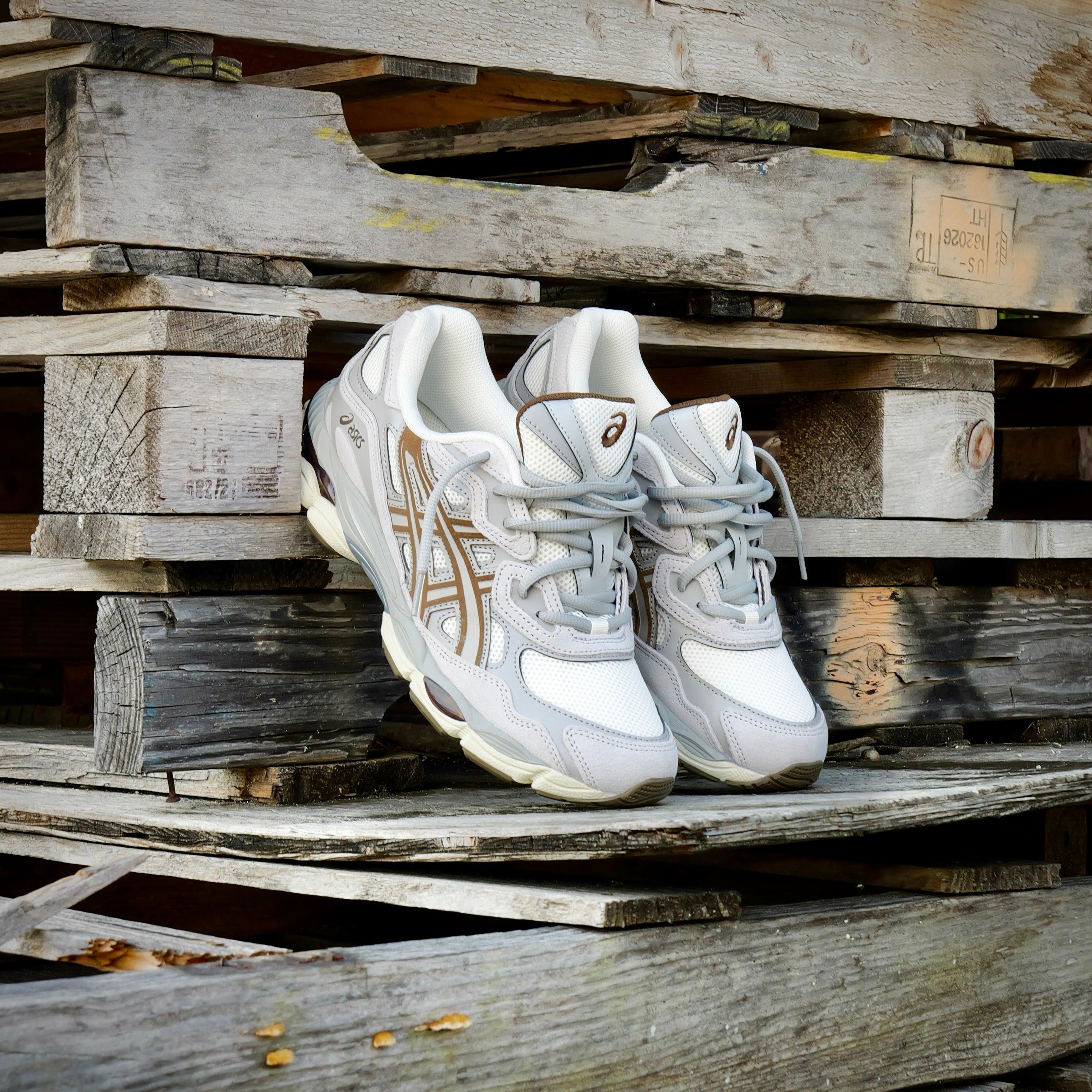 Mens Asics Gel-NYC (Cream/Cement Grey) - Asics