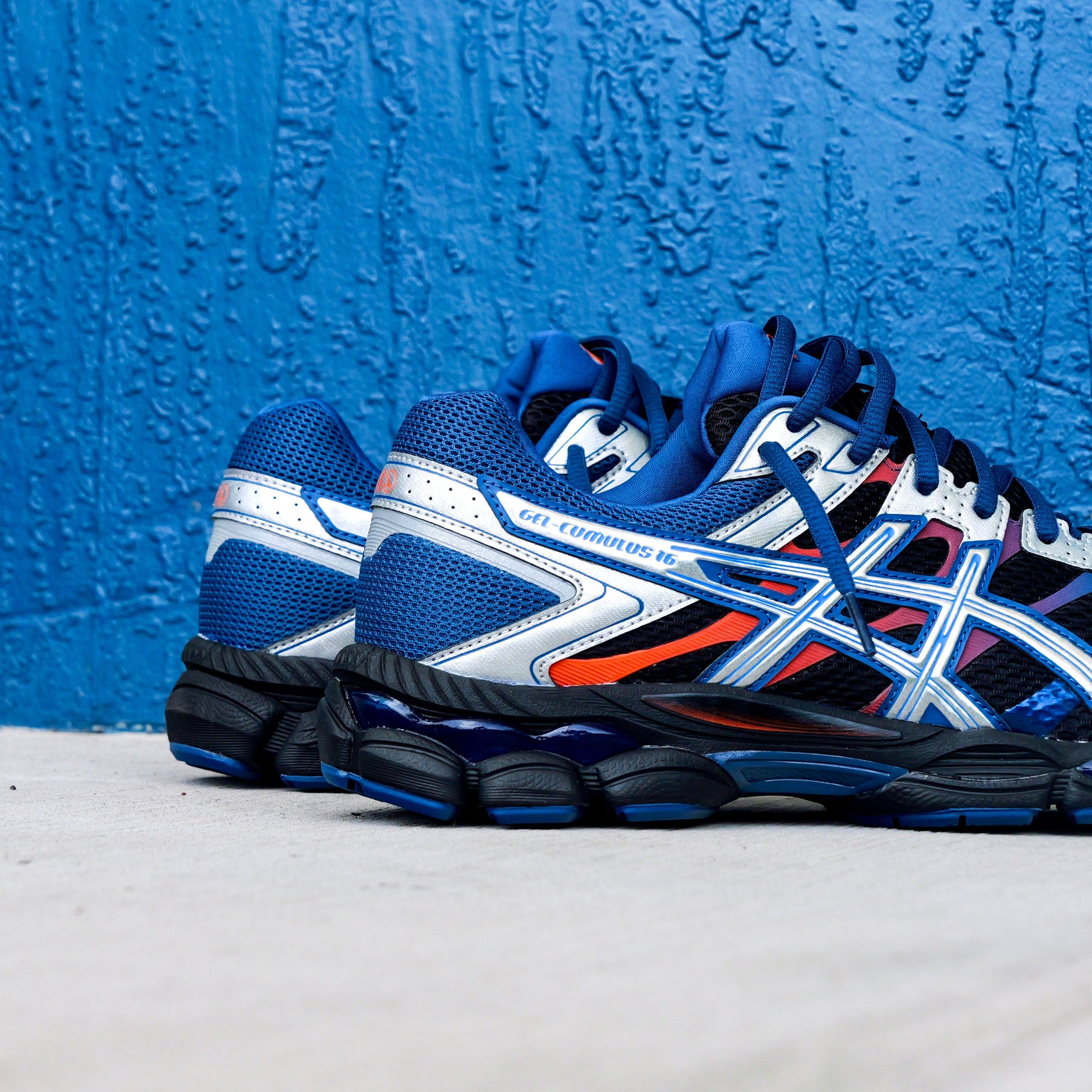 Mens Asics Gel-Cumulus 16 (Black/Illusion)