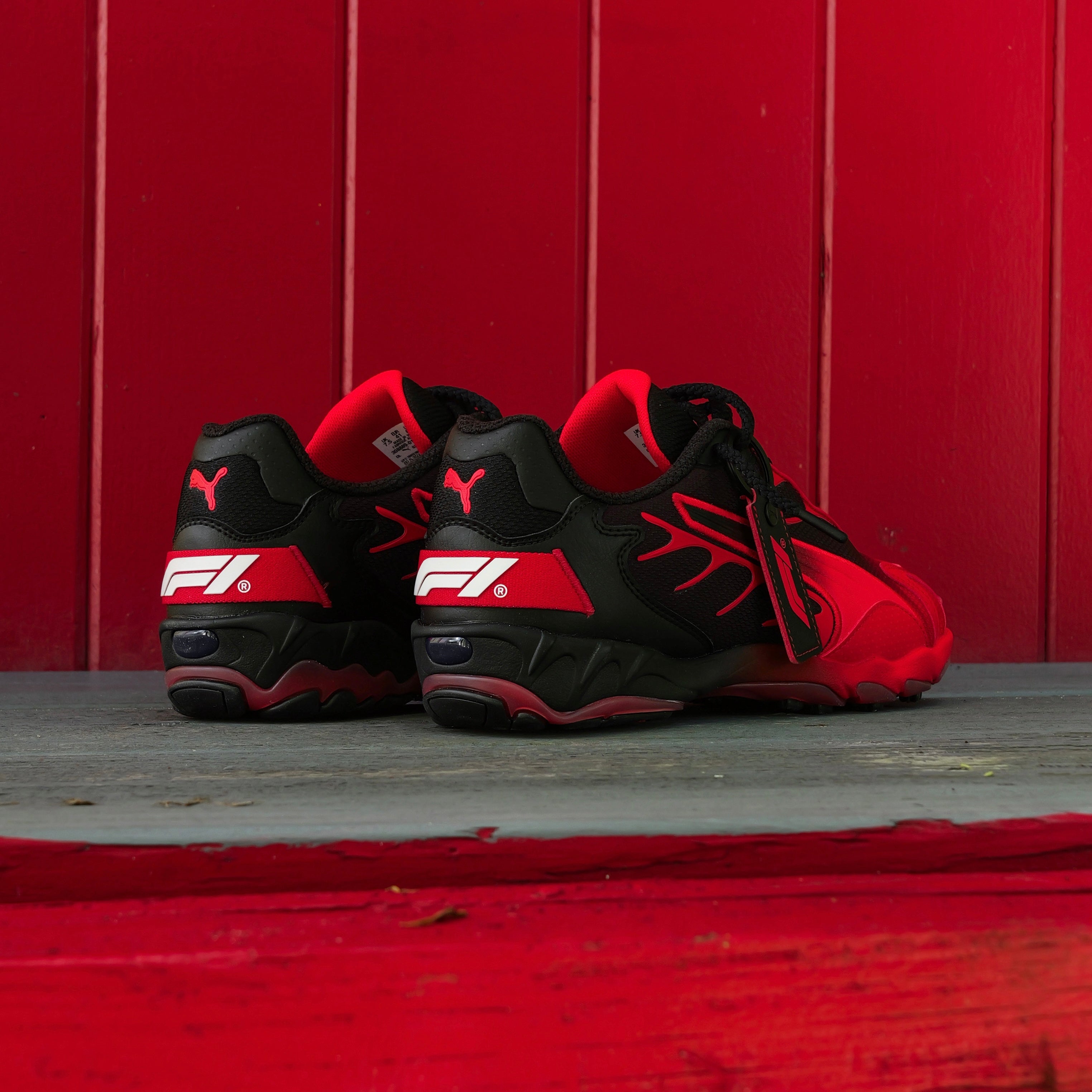 Mens Puma Inhale F1 75yrs (Puma Black/Pop Red) - Puma