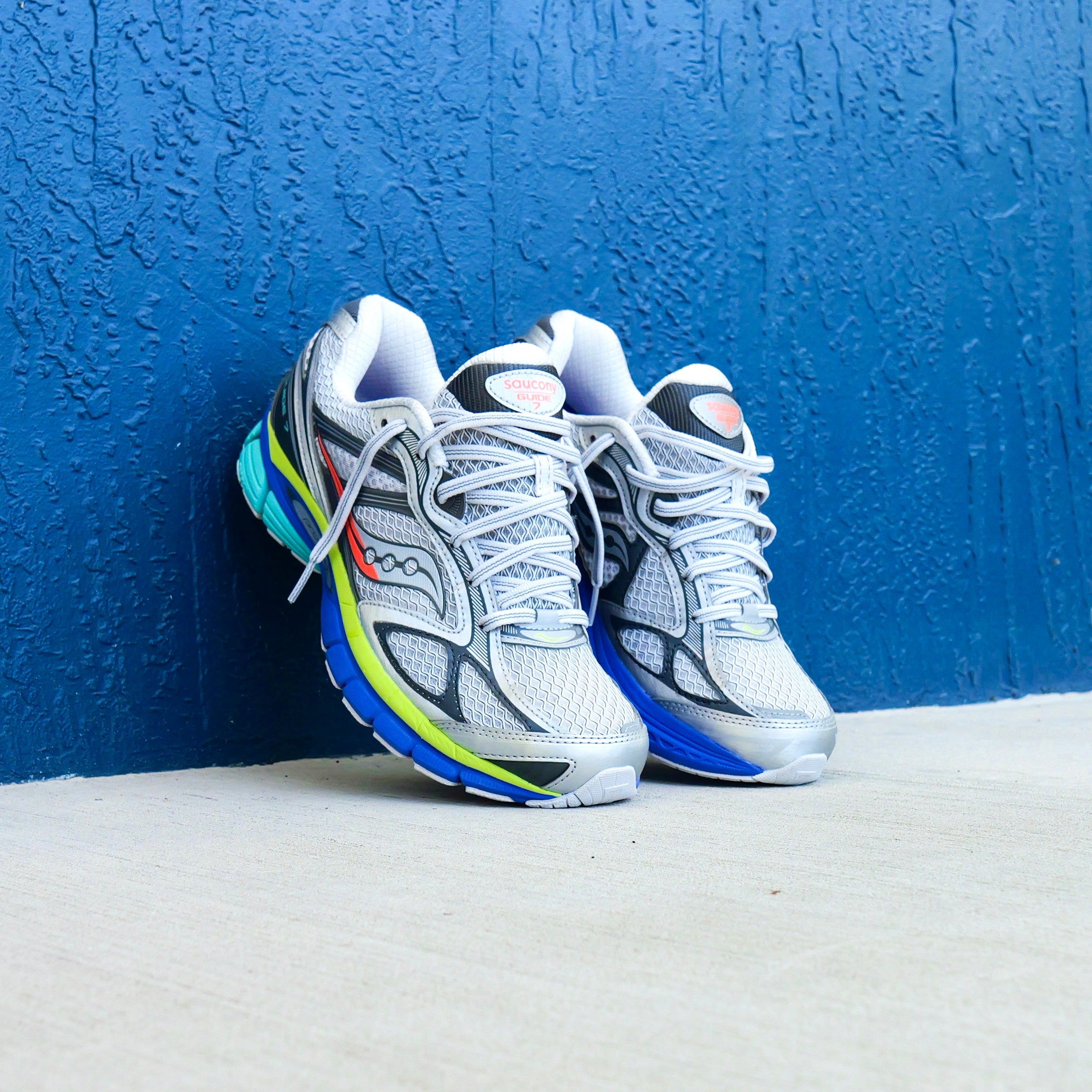 Mens Saucony ProGrid Guide 7 (Silver/Multi)