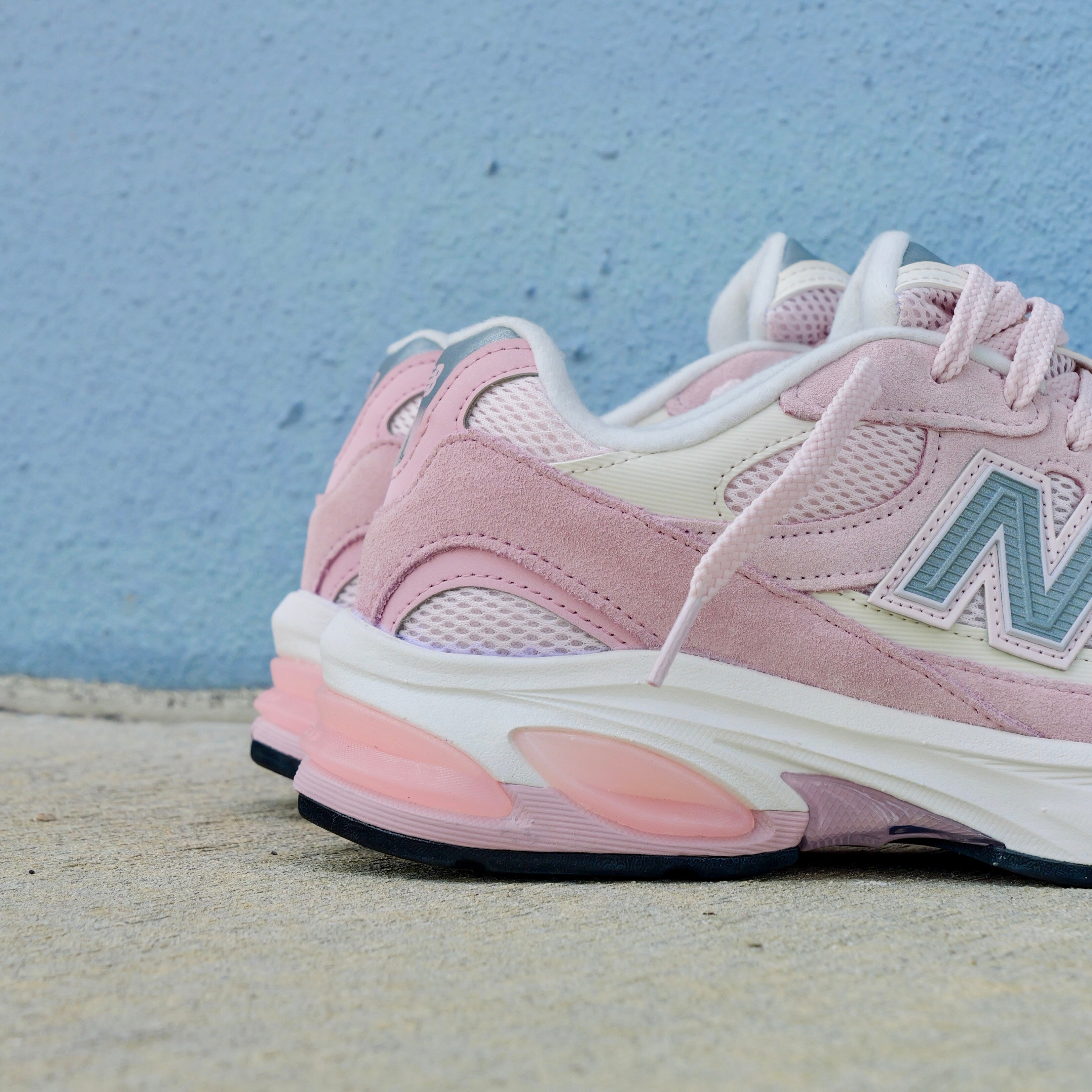 Mens New Balance Abzorb 2010 (Pink Chalk/Sea Salt)-U20106PT