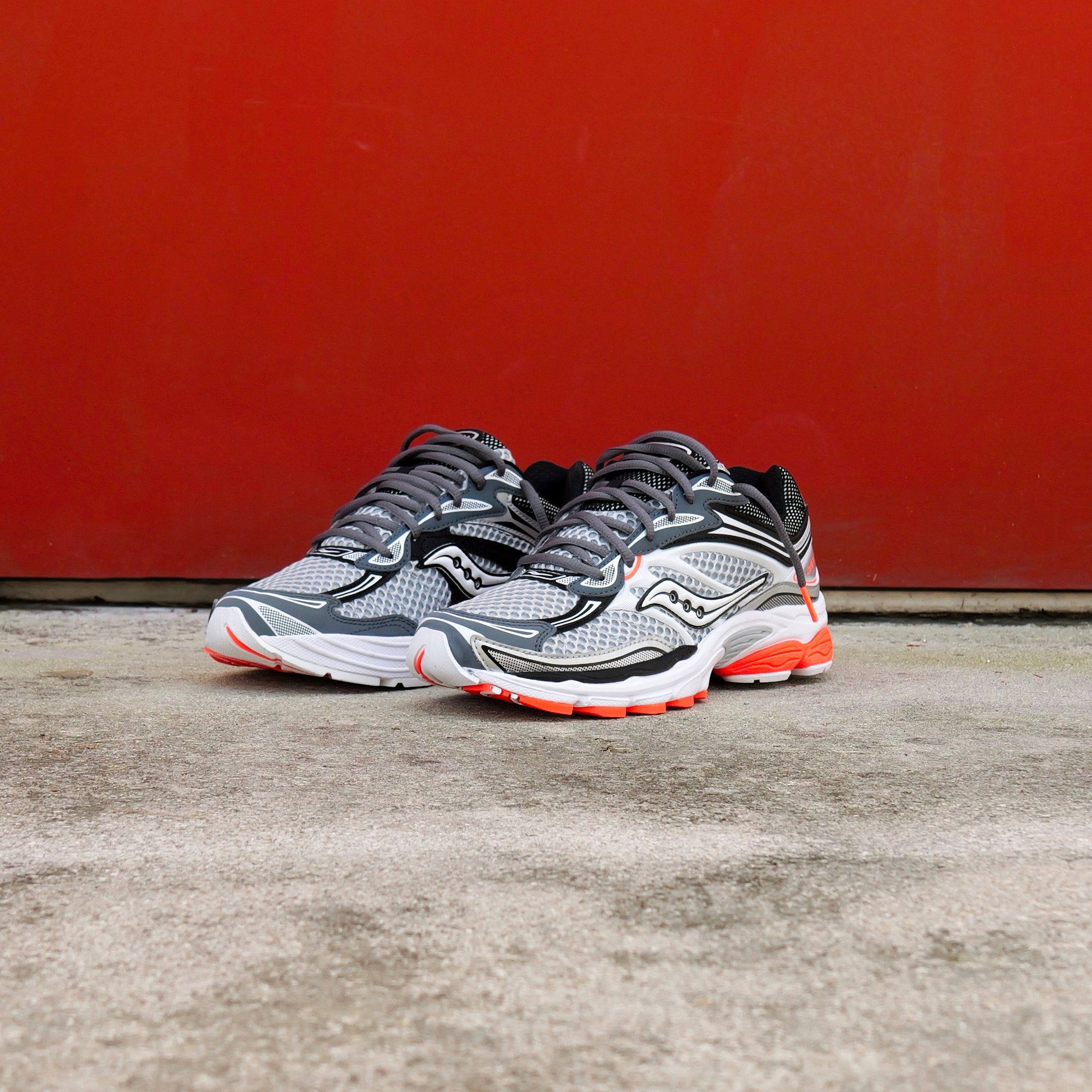 Mens Saucony ProGrid Omni 9 (Cadet/Vizired)