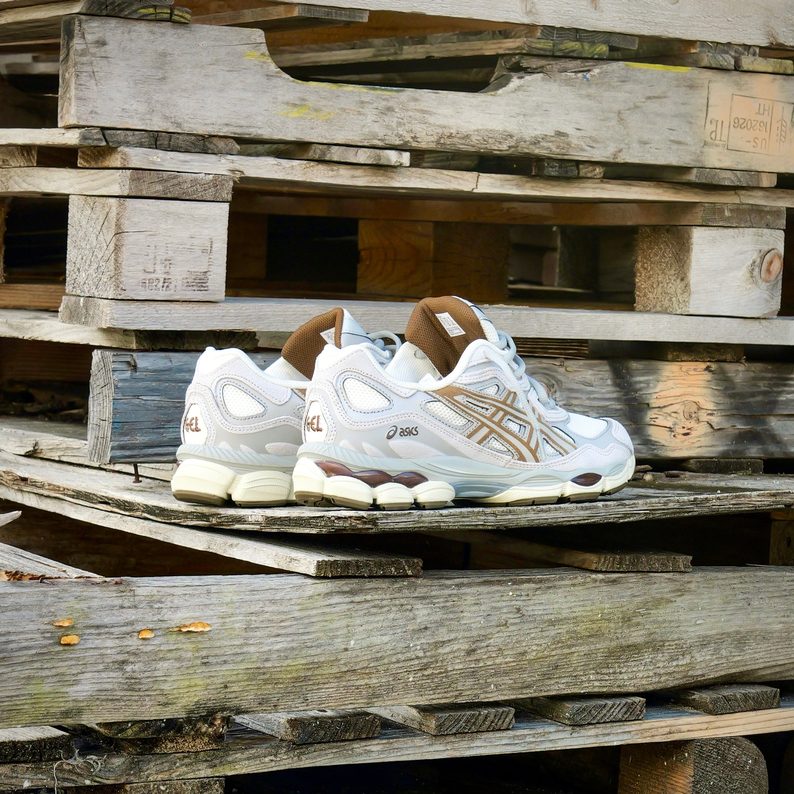 Mens Asics Gel-NYC (Cream/Cement Grey) - Asics