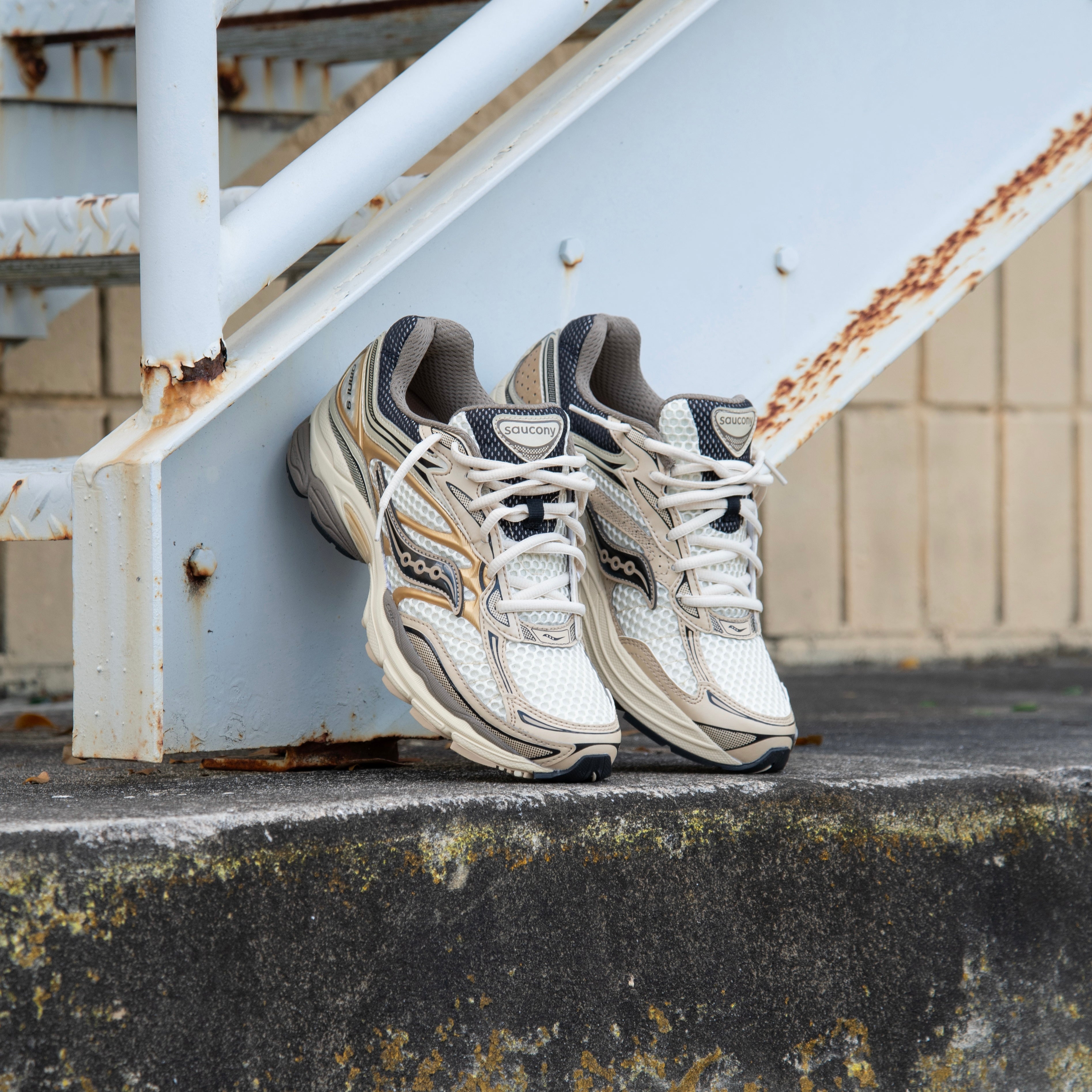 saucony laufschuh saucony herren gold