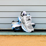 Mens Saucony ProGrid Omni 9 (Blissful/White)