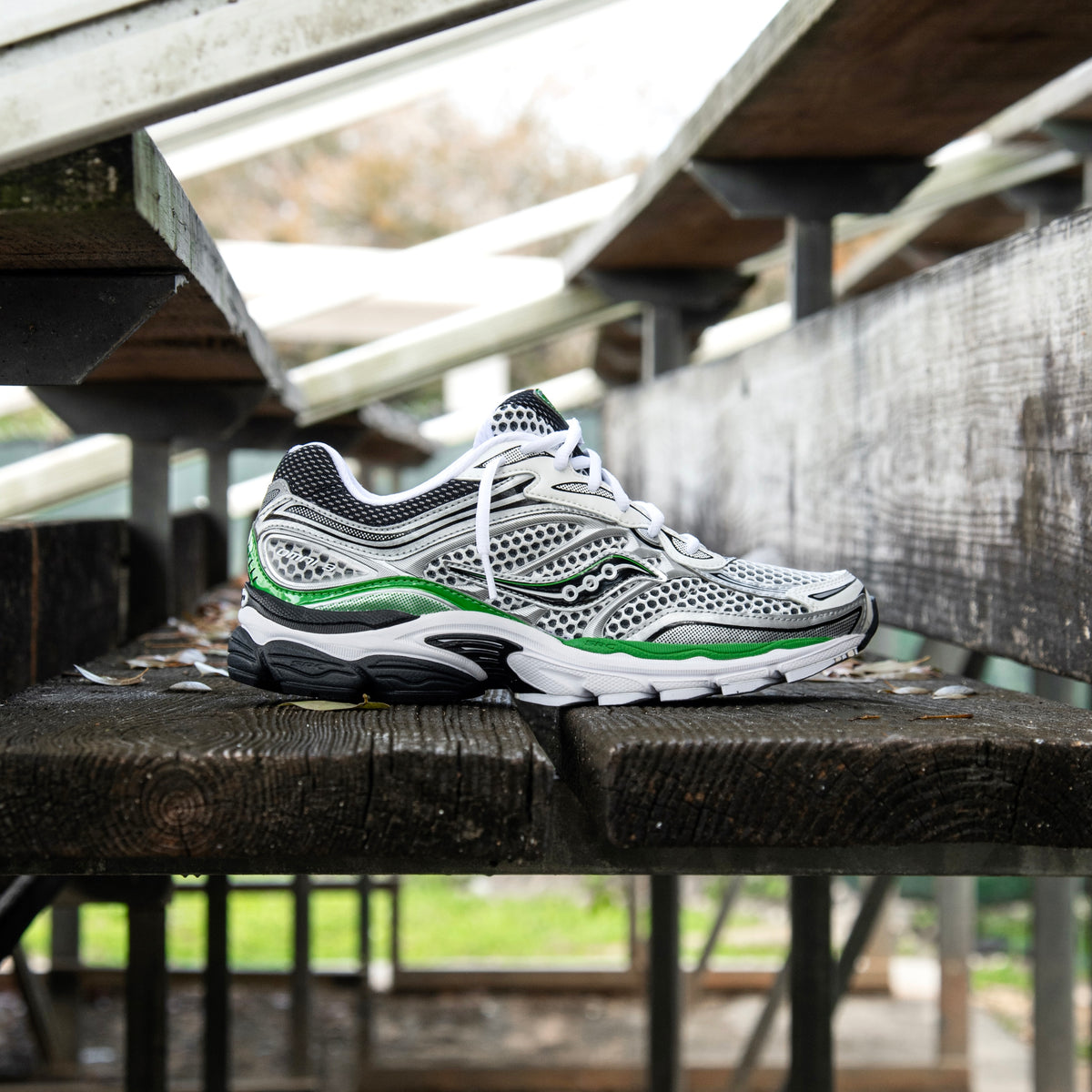 Mens Saucony ProGrid Omni 9 (Silver/Green) – SNEAKER TOWN display picture 3