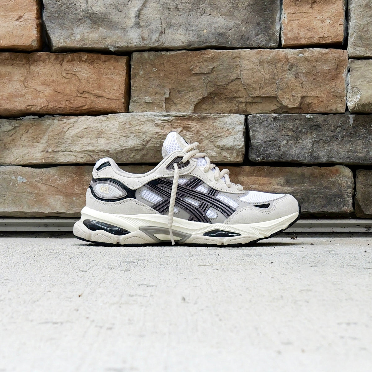 Mens Asics Gel-NYC 2.0 (White/Oatmeal) – SNEAKER TOWN