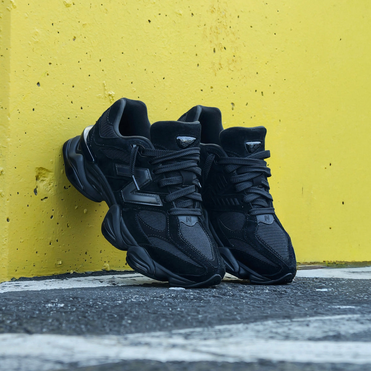 Mens New Balance 9060 (Triple Black) -U9060BPM – SNEAKER TOWN