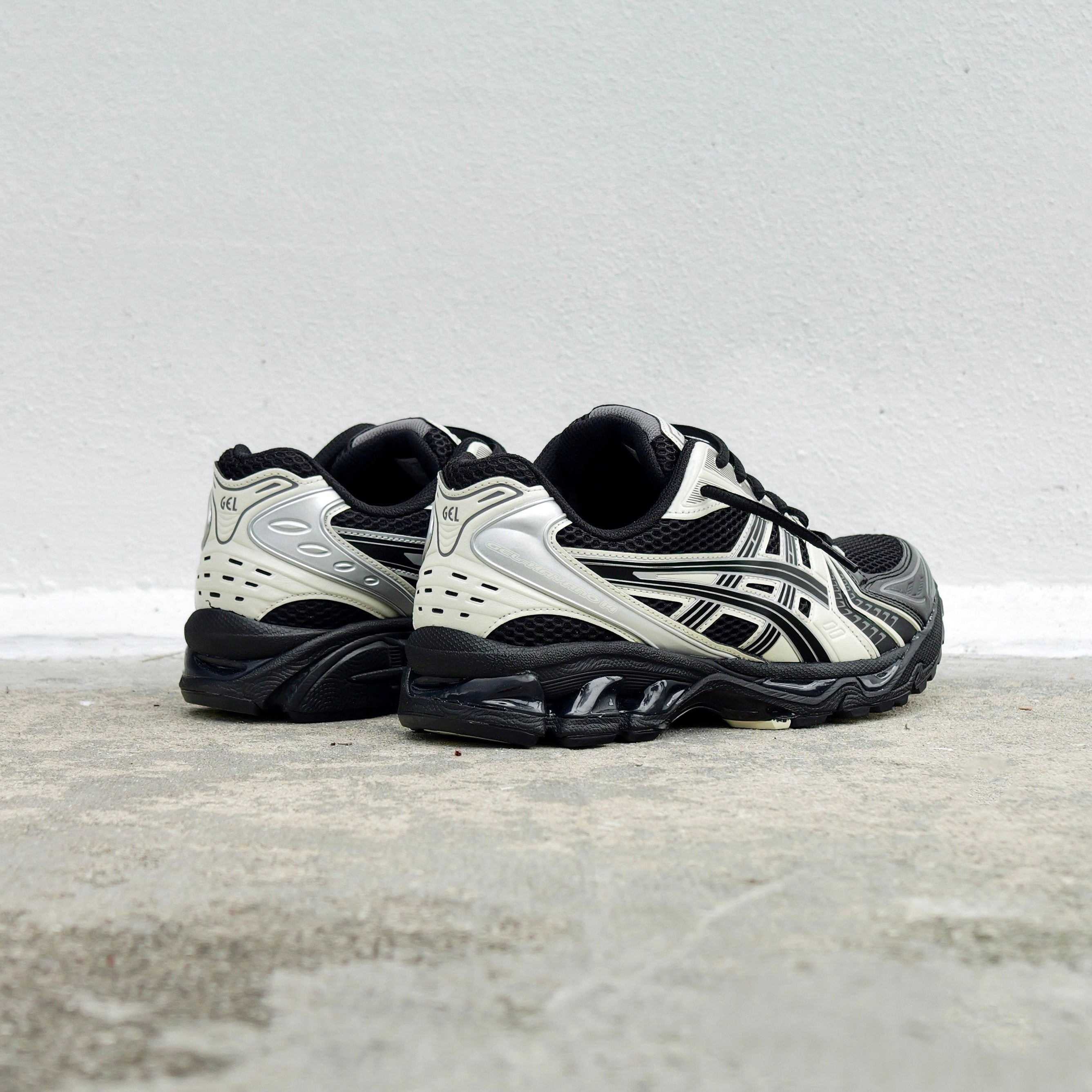 Mens Asics Gel-Kayano 14 (Black/Cream)