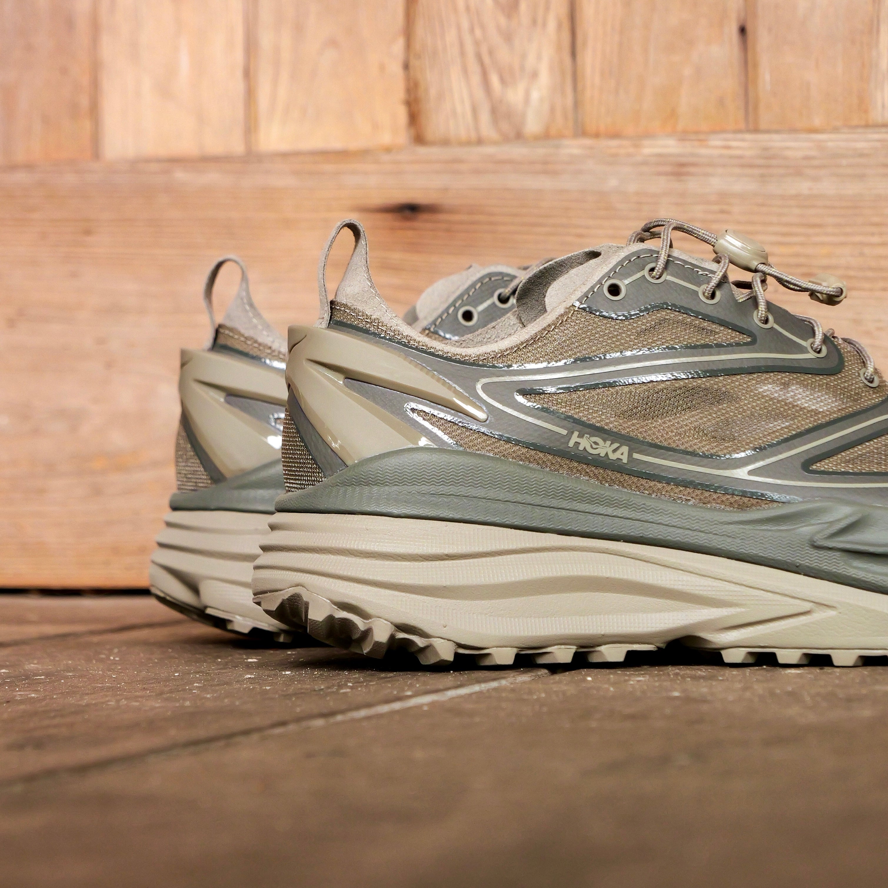 Hoka Stinson One7 (light roast/asphalt)