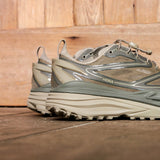 Hoka Stinson One7 (light roast/asphalt)