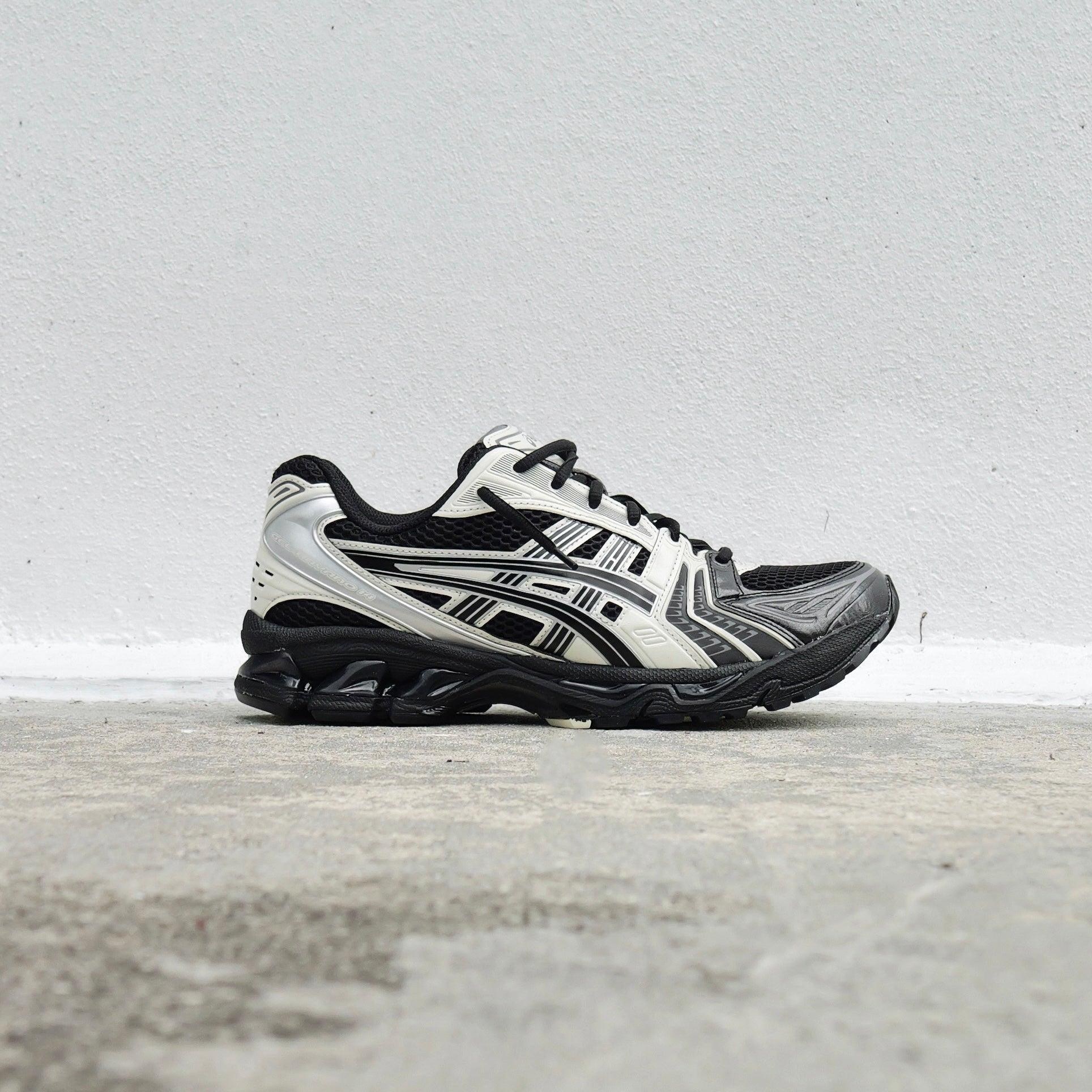 Mens Asics Gel-Kayano 14 (Black/Cream)