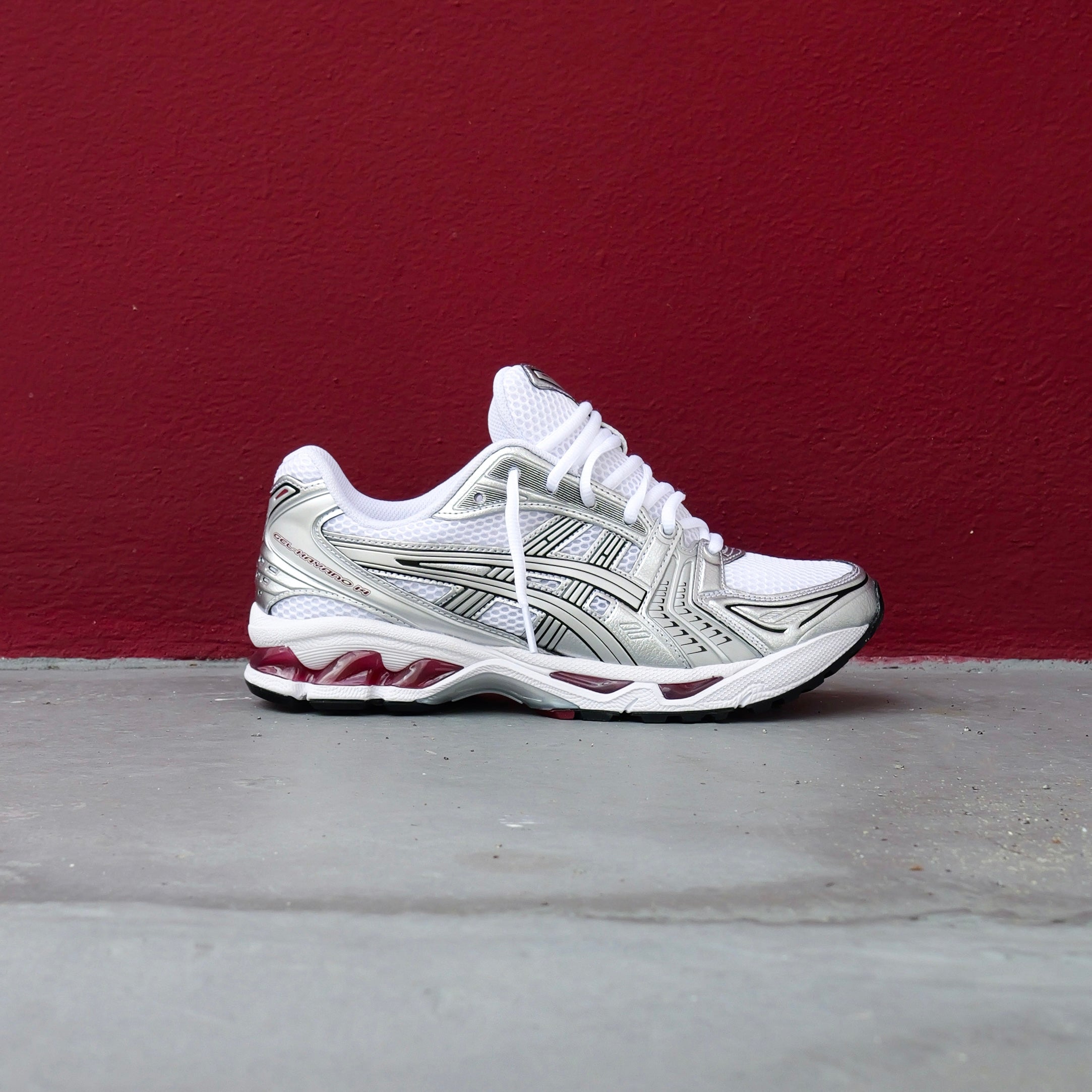 ASICS GEL-KAYANO 14 シルバー ホワイト スニーカー Mens Asics Gel-Kayano 14 (White/Pure Silver) – SNEAKER TOWN