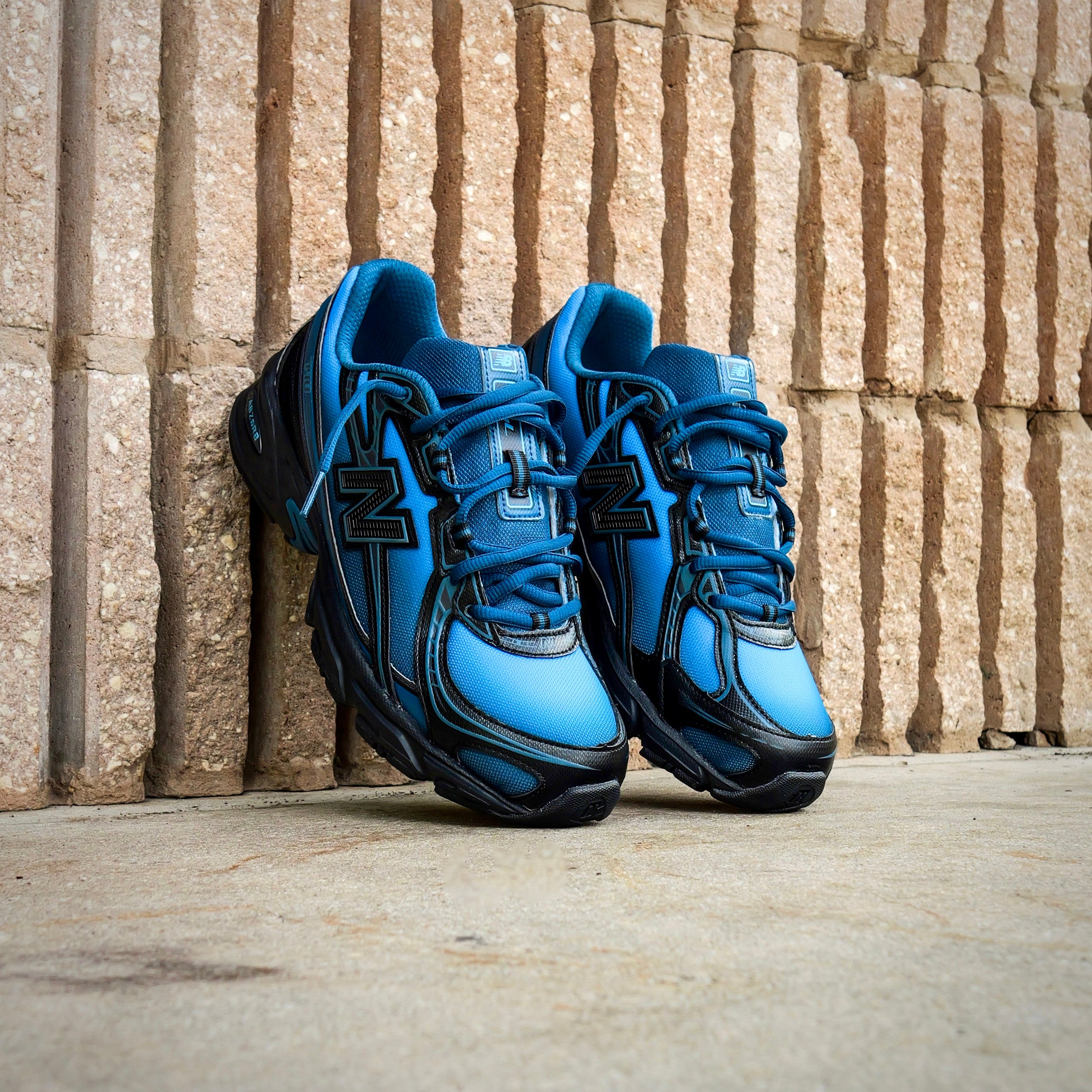 Mens New Balance 740 (Blue/Black) - (U7402CJ)