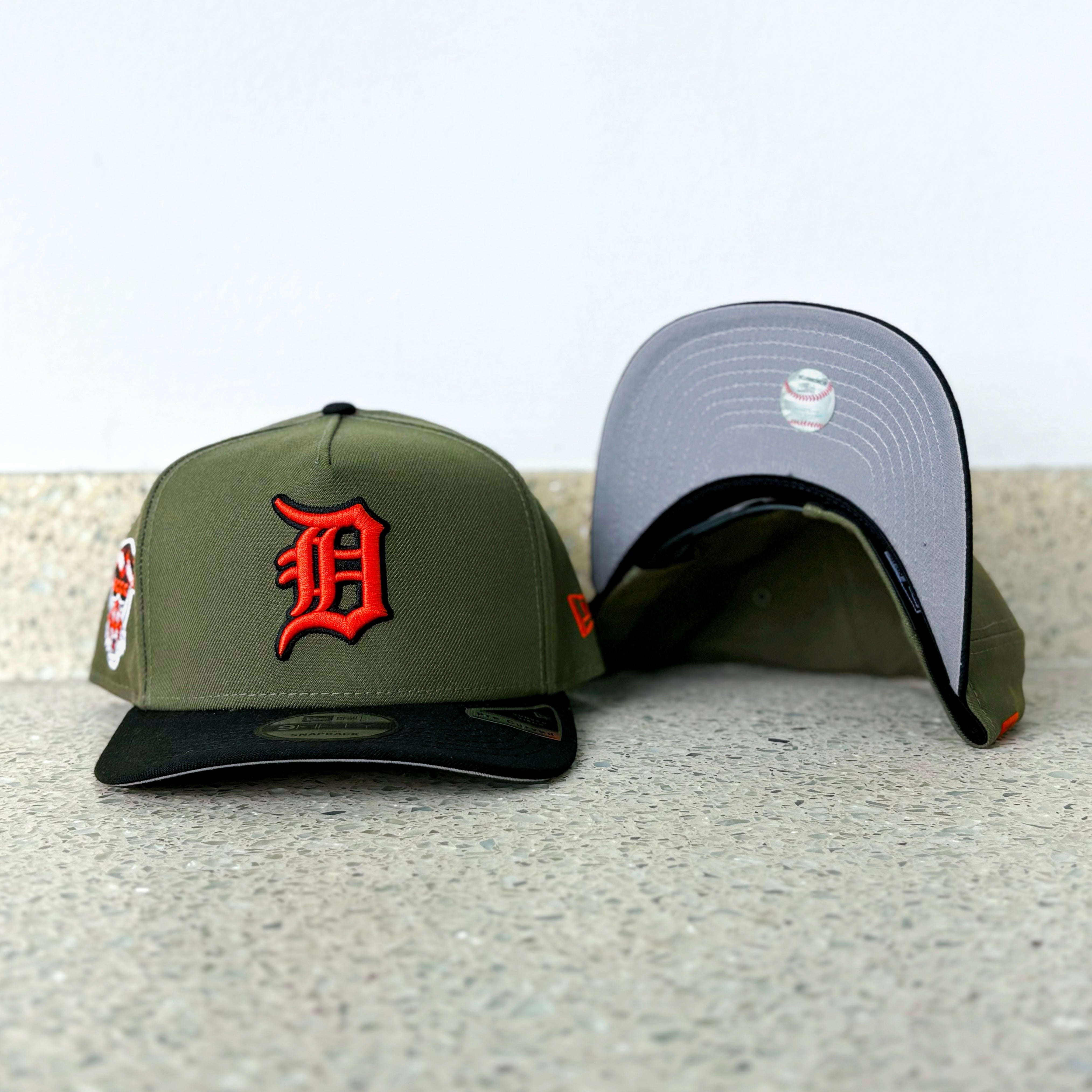 New Era Detroit Tigers 2000 Stadium Grey UV 9Fifty A-Frame Snapback (Olive/Black)