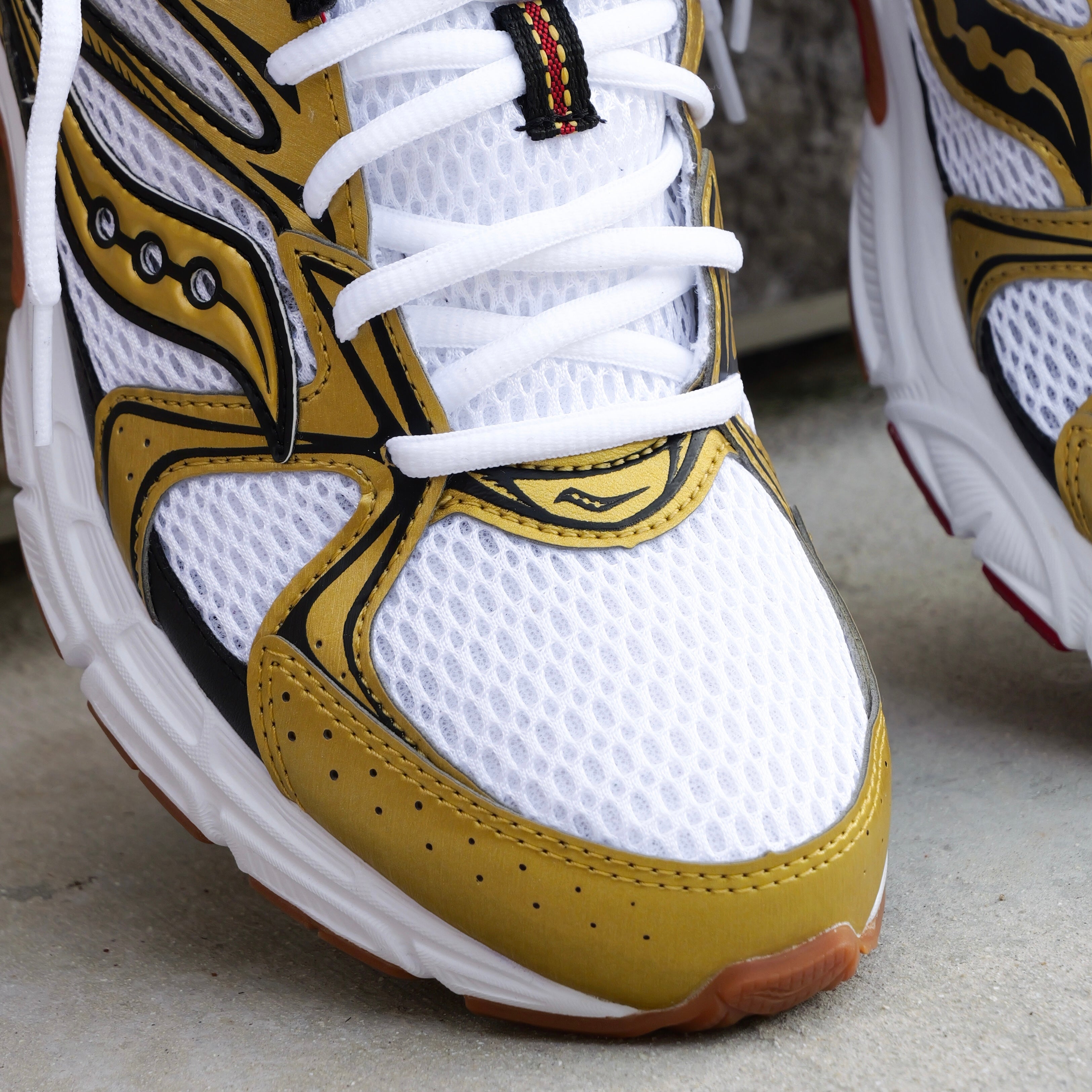 Mens Saucony Ride Millennium (White/Gold) - Saucony