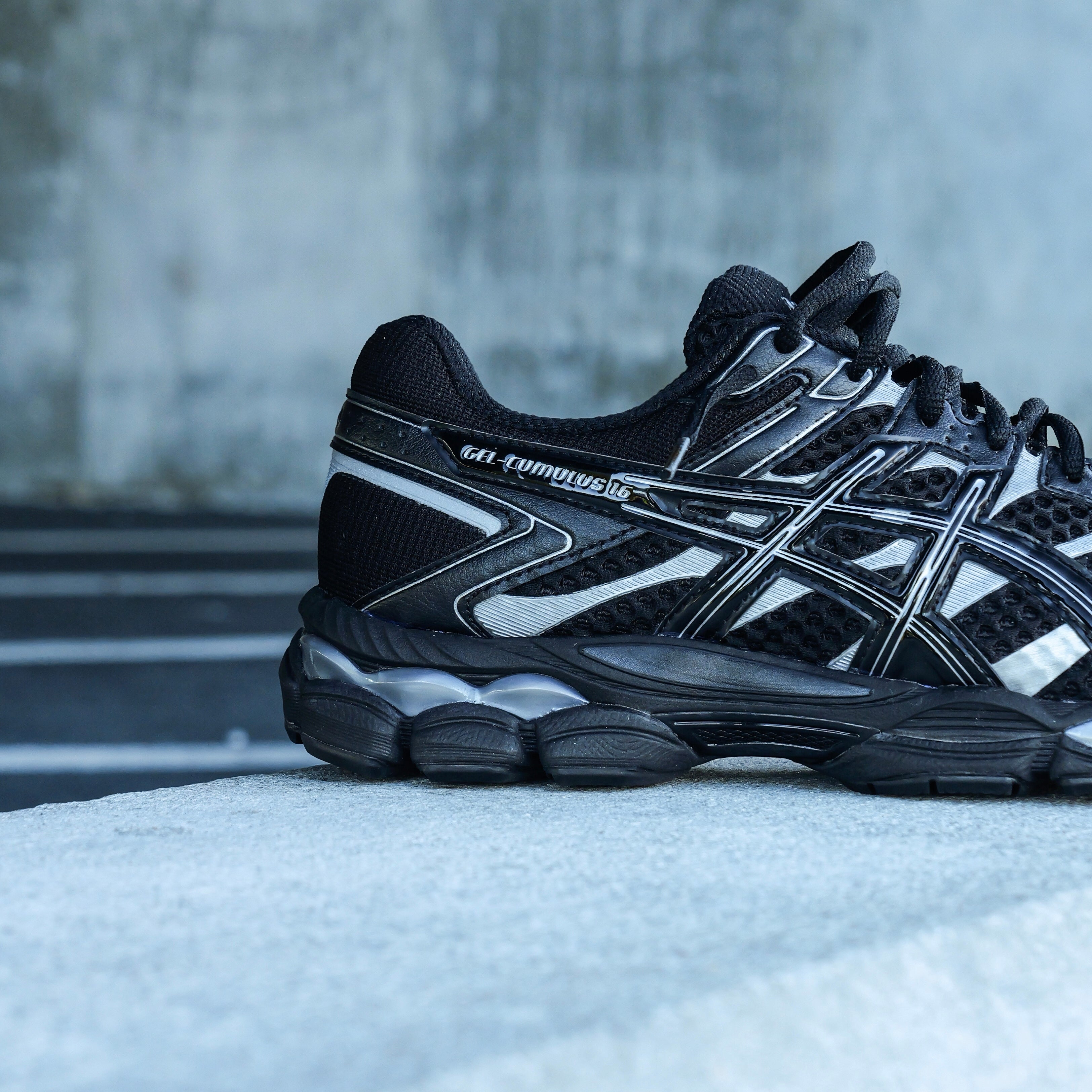 Mens Asics Gel-Cumulus 16 (Black/Black)