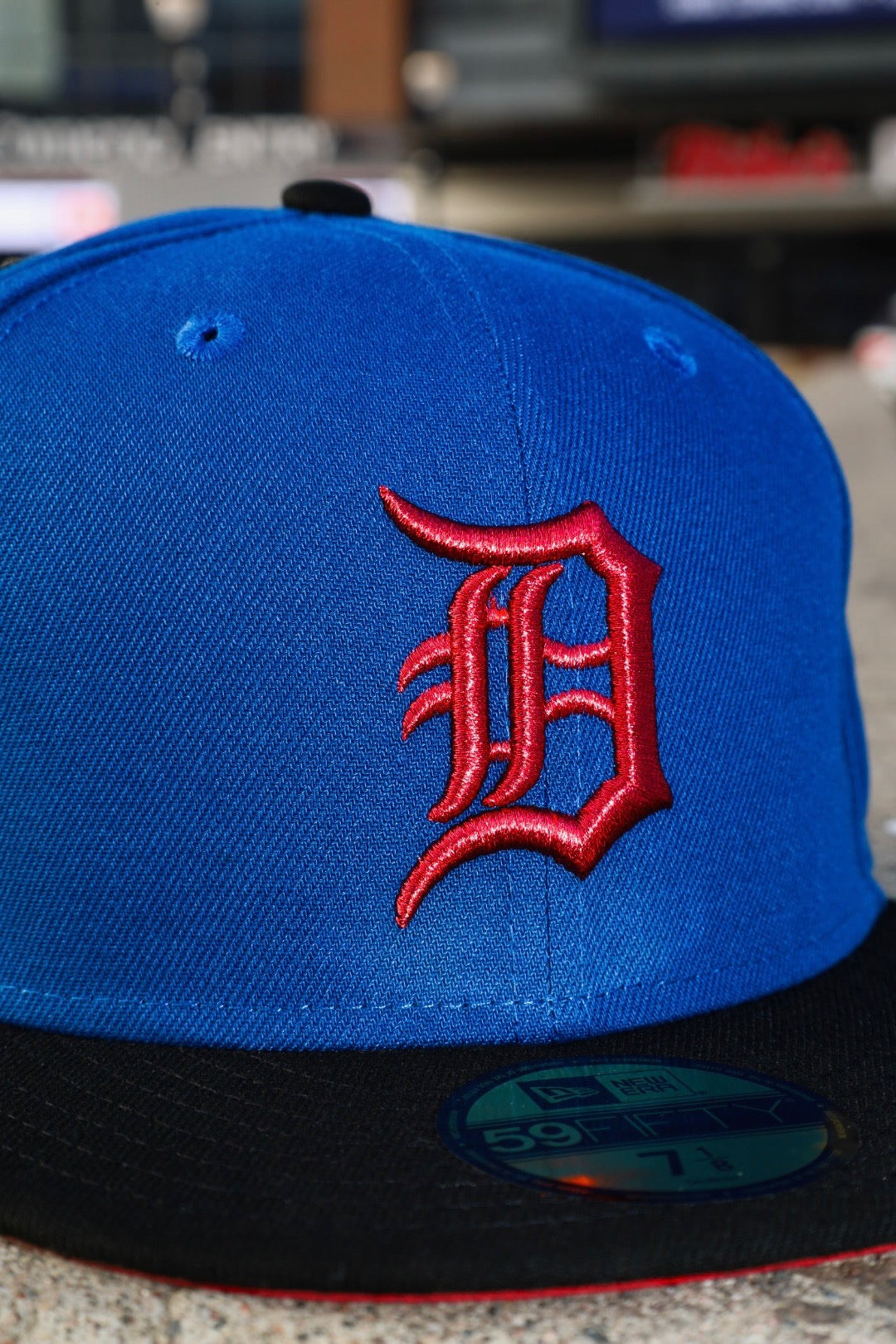 New Era Detroit Tigers 2006 World Series Side Patch Fitted (Royal/Black)