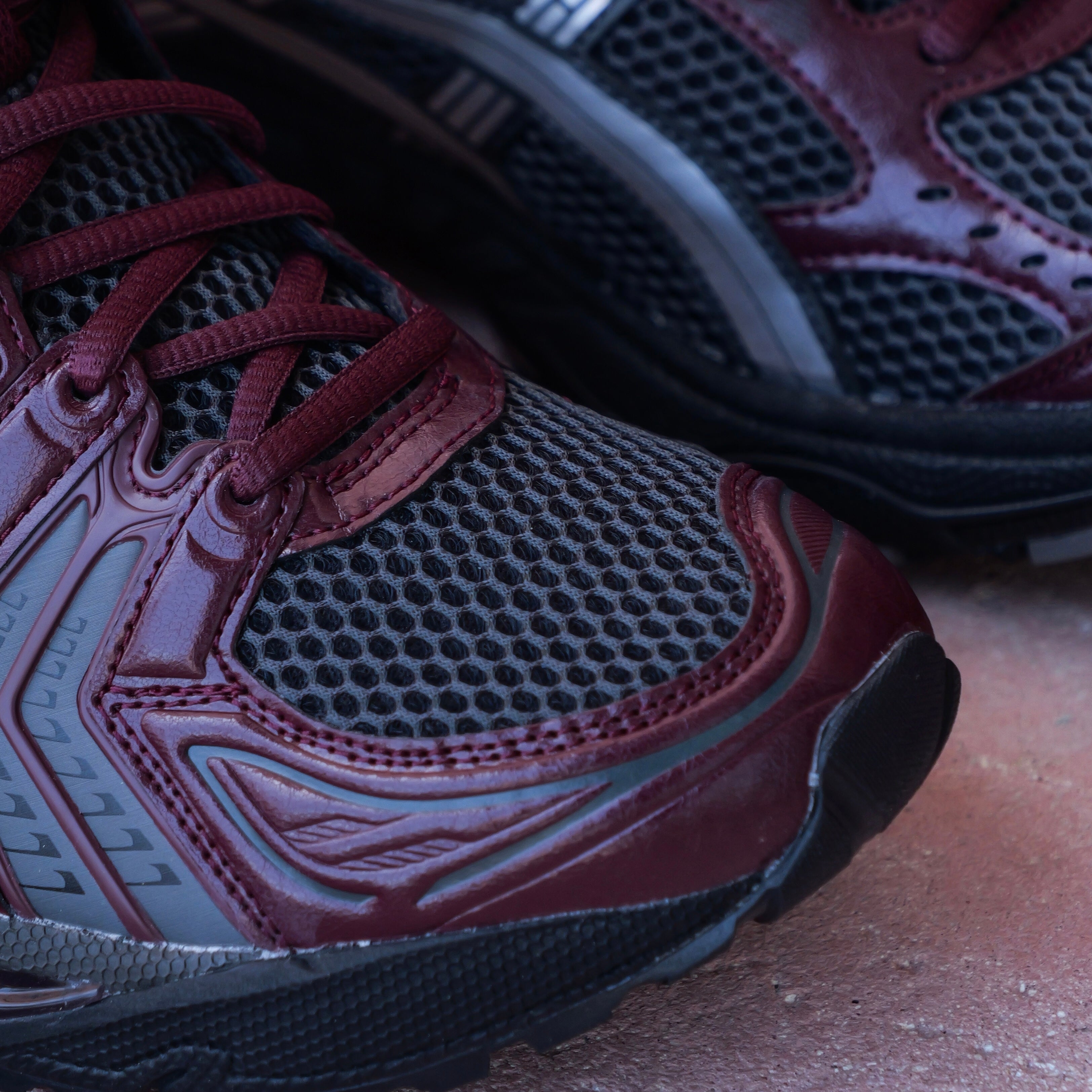 Mens Asics Gel-Kayano 14 (Obsidian Grey/Pure Silver) - VIP Asics