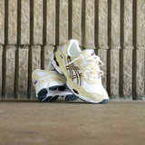 Mens Asics Gel-NYC (White/Roasted Coffee)
