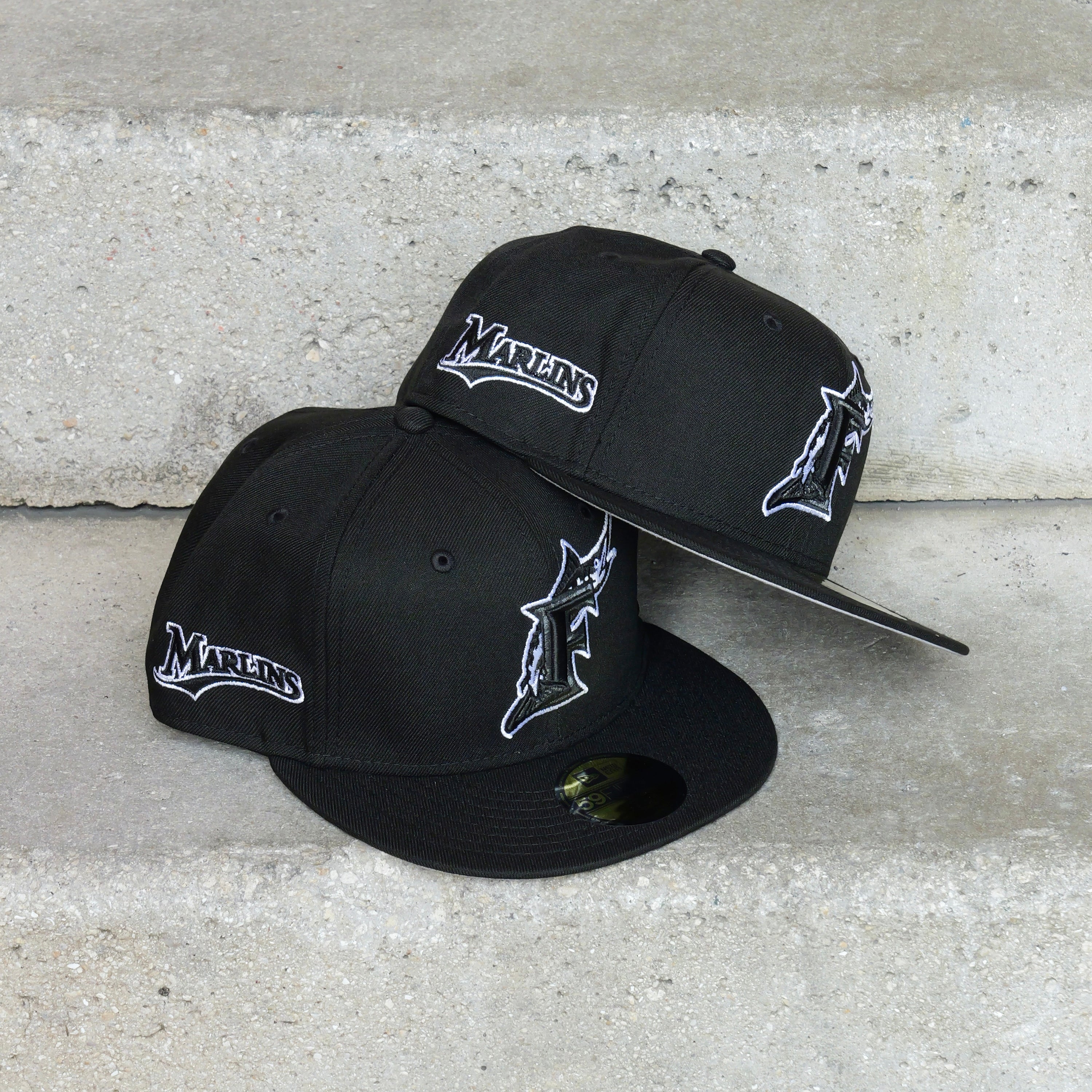 New Era Florida Marlins Side Patch Fitted (Black) - New Era