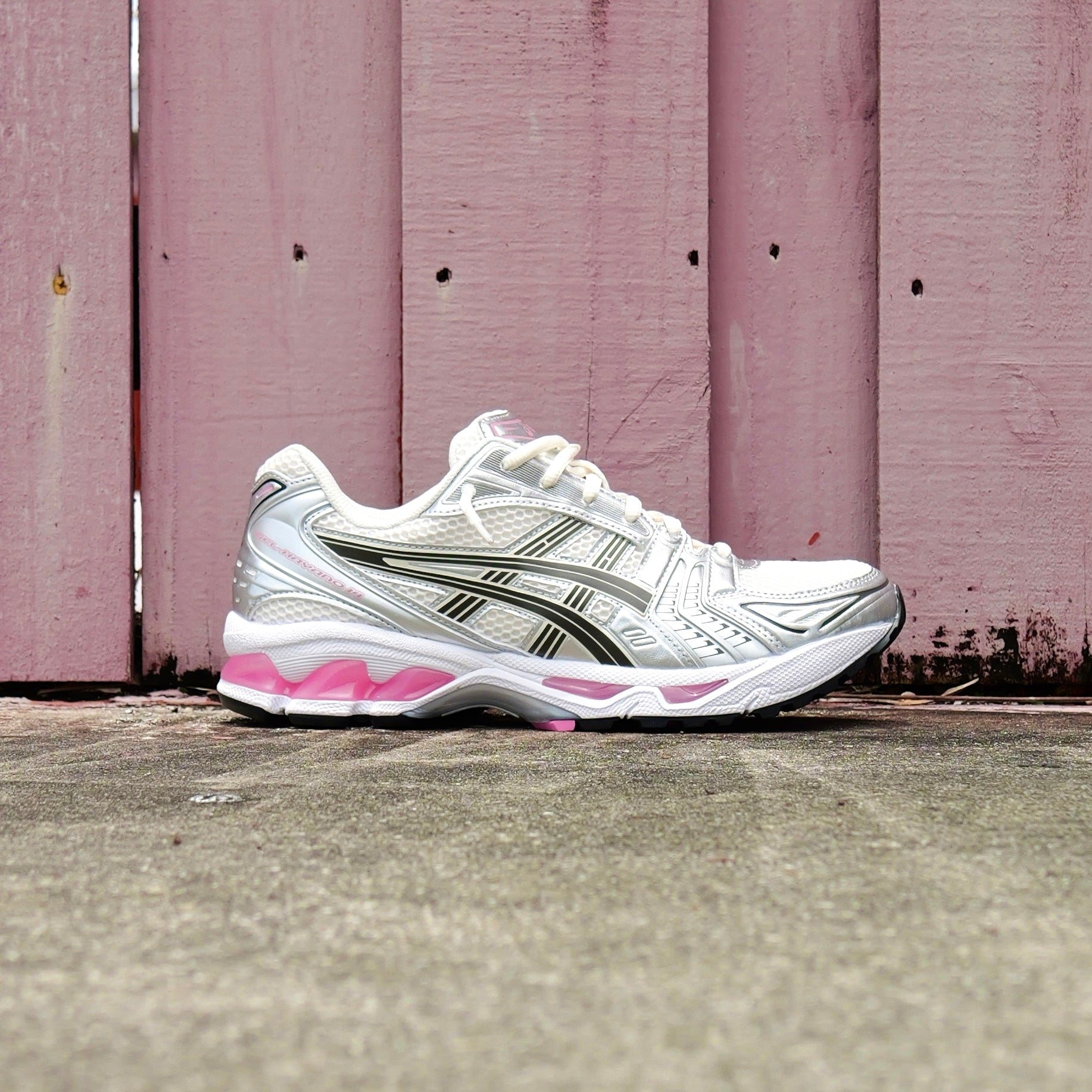 Mens Asics Gel-Kayano 14 (Cream/Sweet Pink)