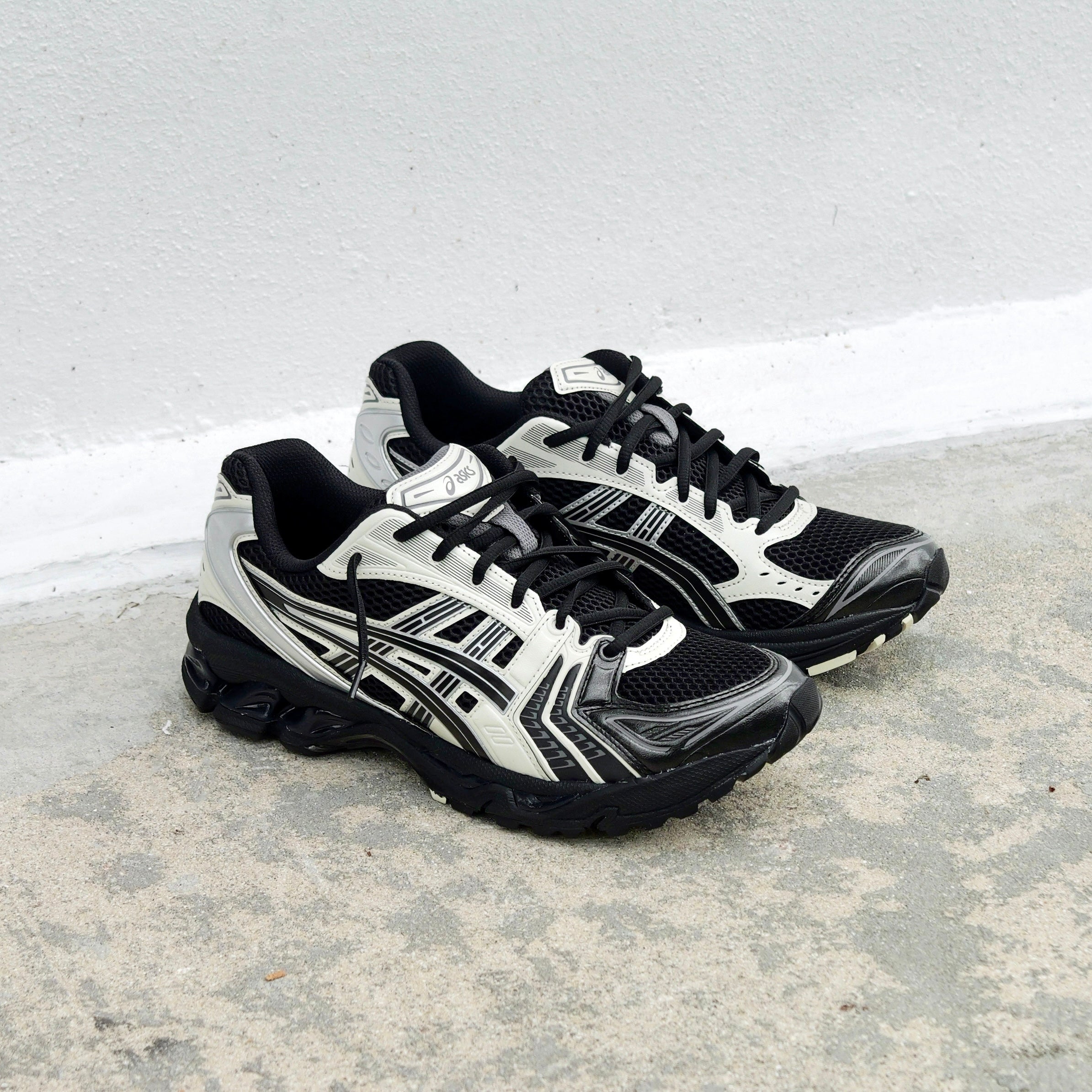 Mens Asics Gel-Kayano 14 (Black/Cream)