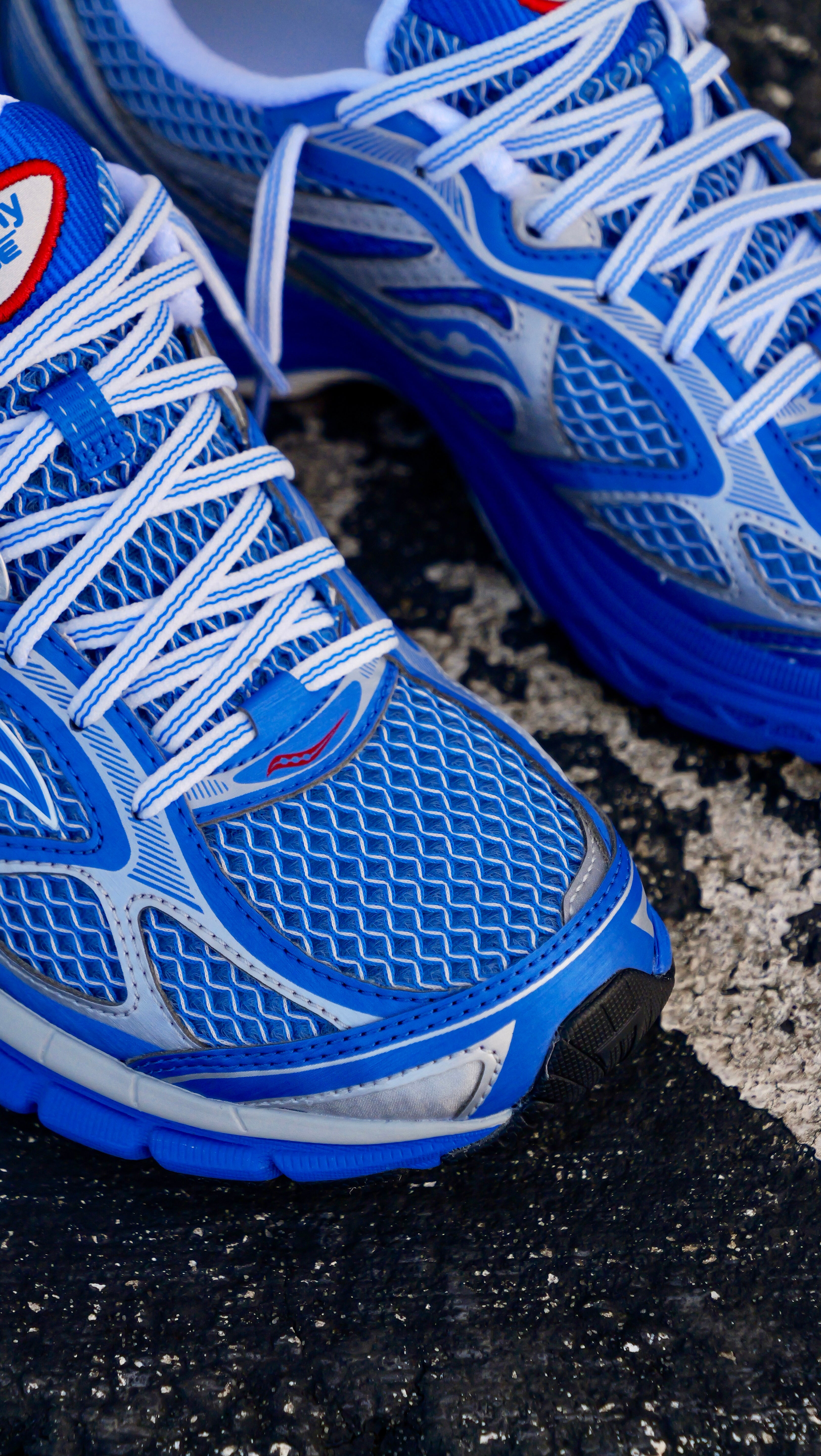 Mens Saucony ProGrid Guide 7 (Blue/Silver) - Saucony