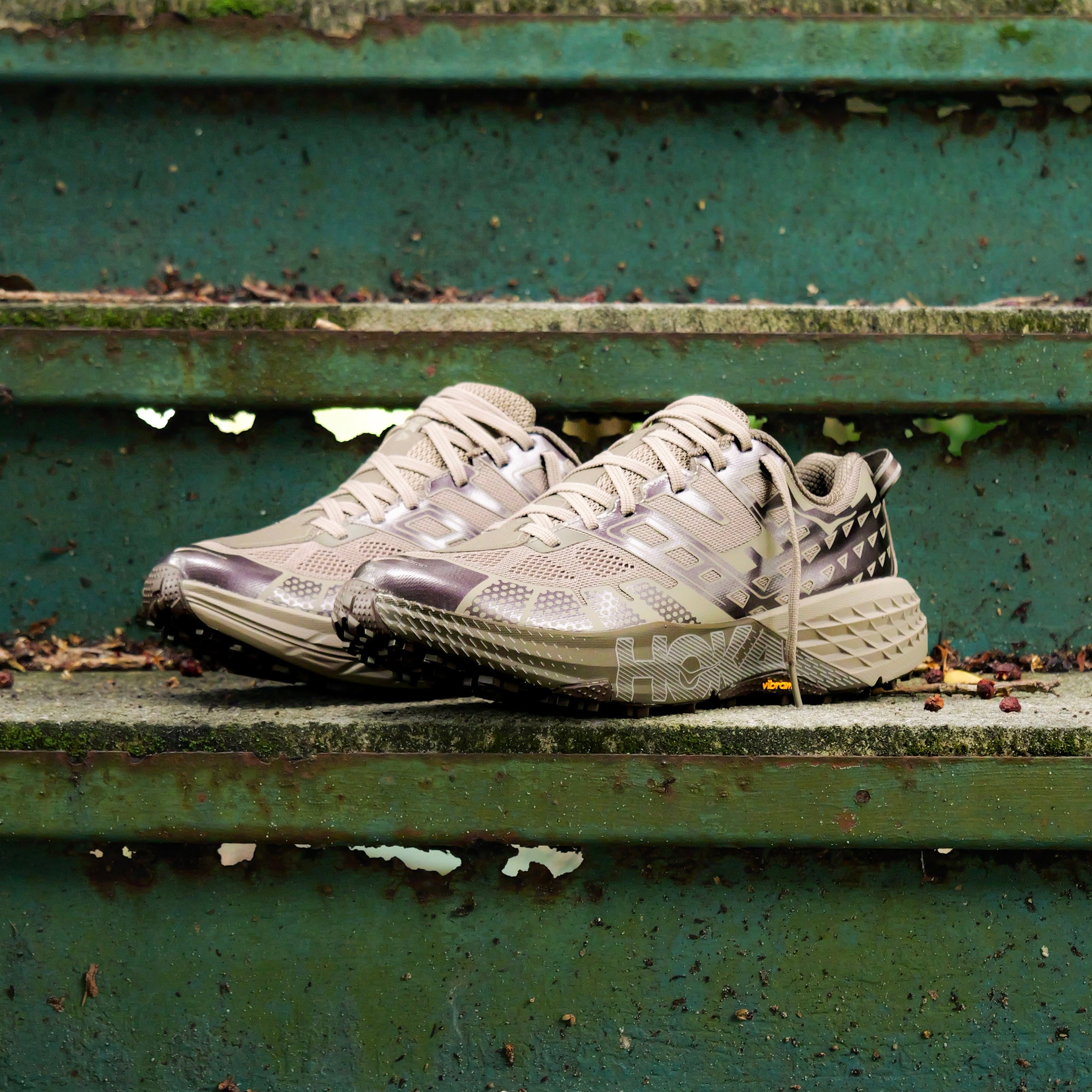 Hoka SpeedGoat 2 (Light Roast / Dark Roast)