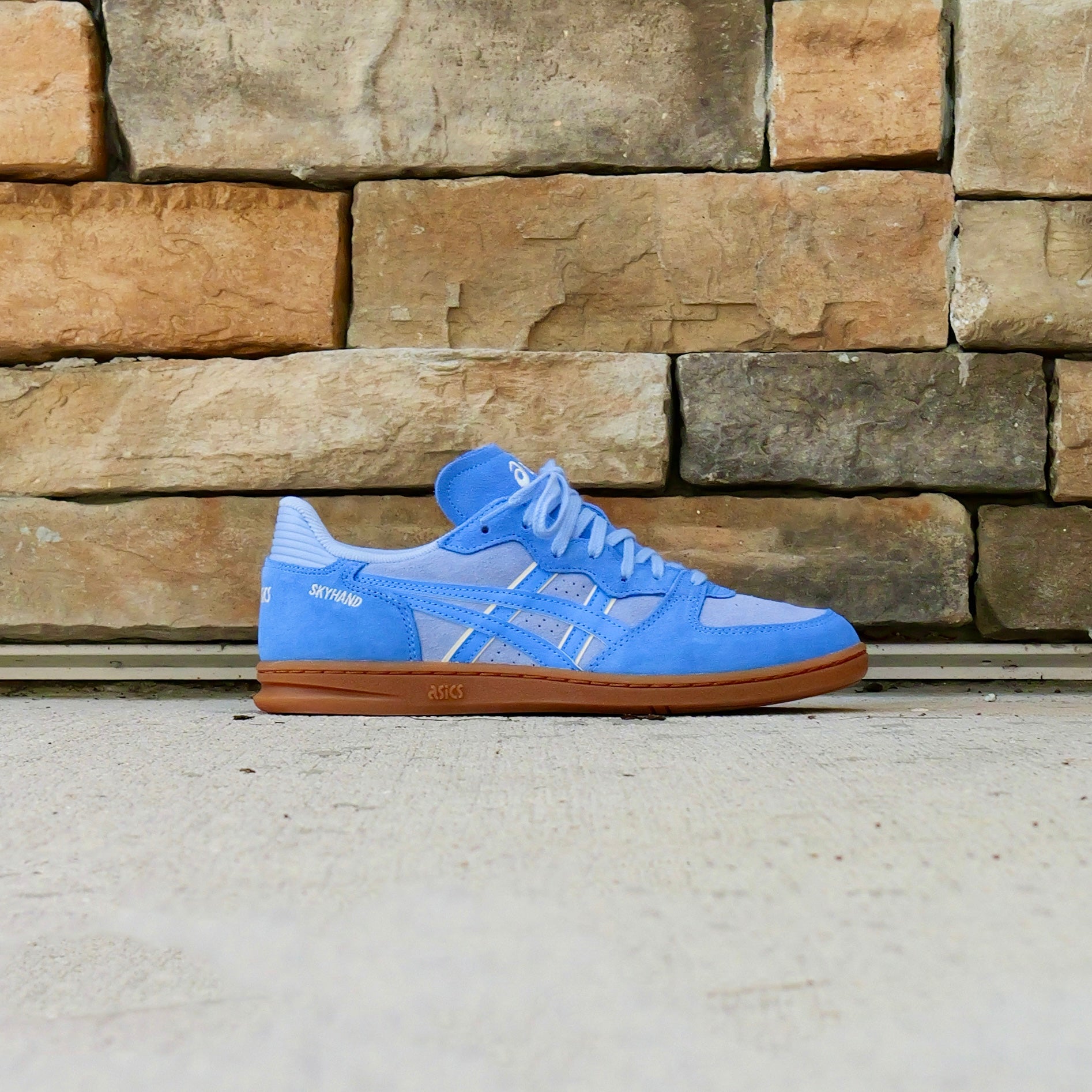 ぴ*認様 〈レア〉ASICS SKYHAND ライトブルー Mens Asics Skyhand OG (Light Sapphire/Blue Coast) – SNEAKER TOWN