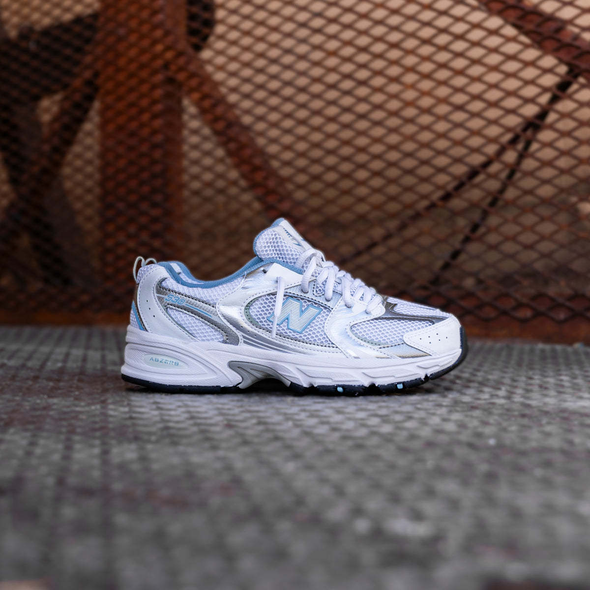 New Balance 530 White Chrome Blue Men Unisex Sneakers MR530SGB-D SIZE 8 Amazon.com | New Balance Mens 530 Running Sneakers MR530EA  main image 3