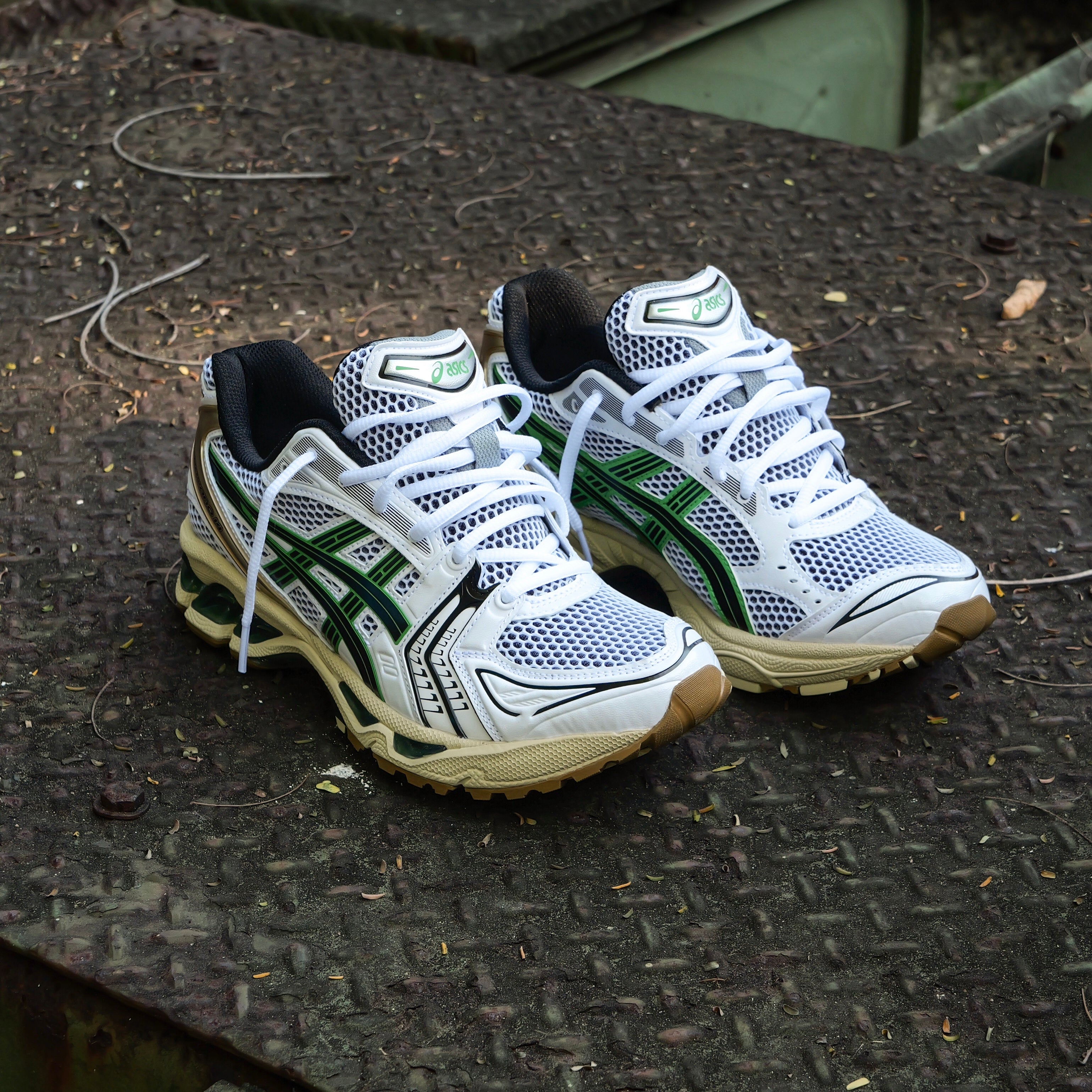 Mens Asics Gel-Kayano 14 (White/Hinoki Beige)