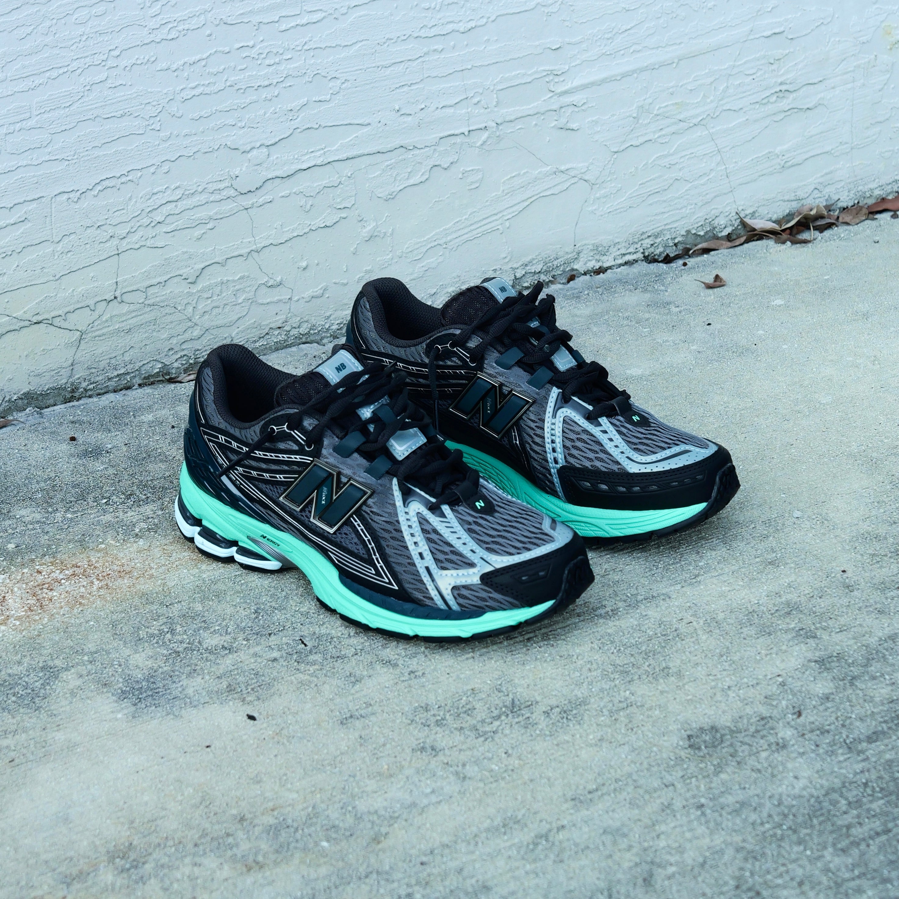 Mens New Balance 1906R (Grey/Green Glow) U19068O6