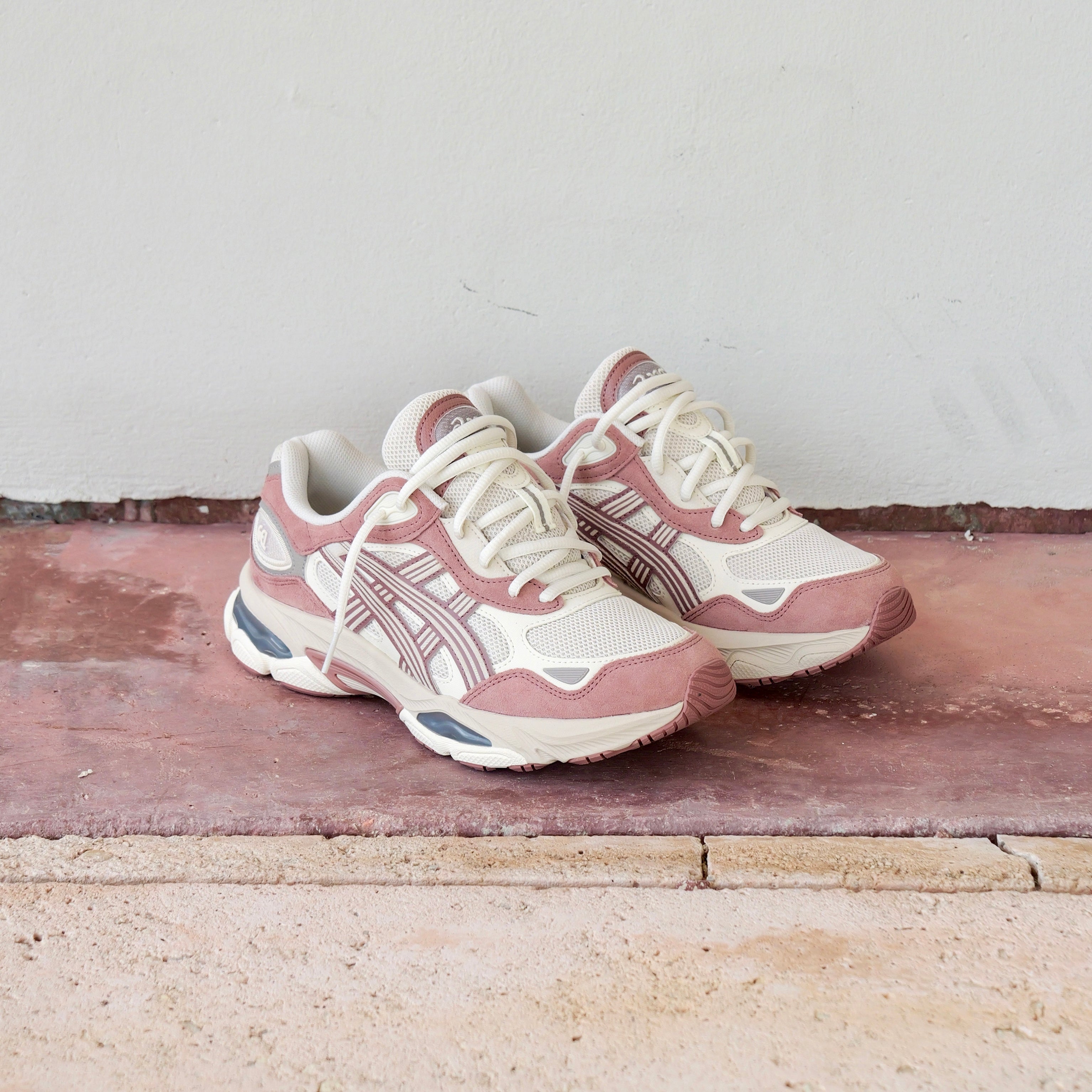Mens Asics Gel-NYC 2.0 (Oatmeal/Umeboshi)