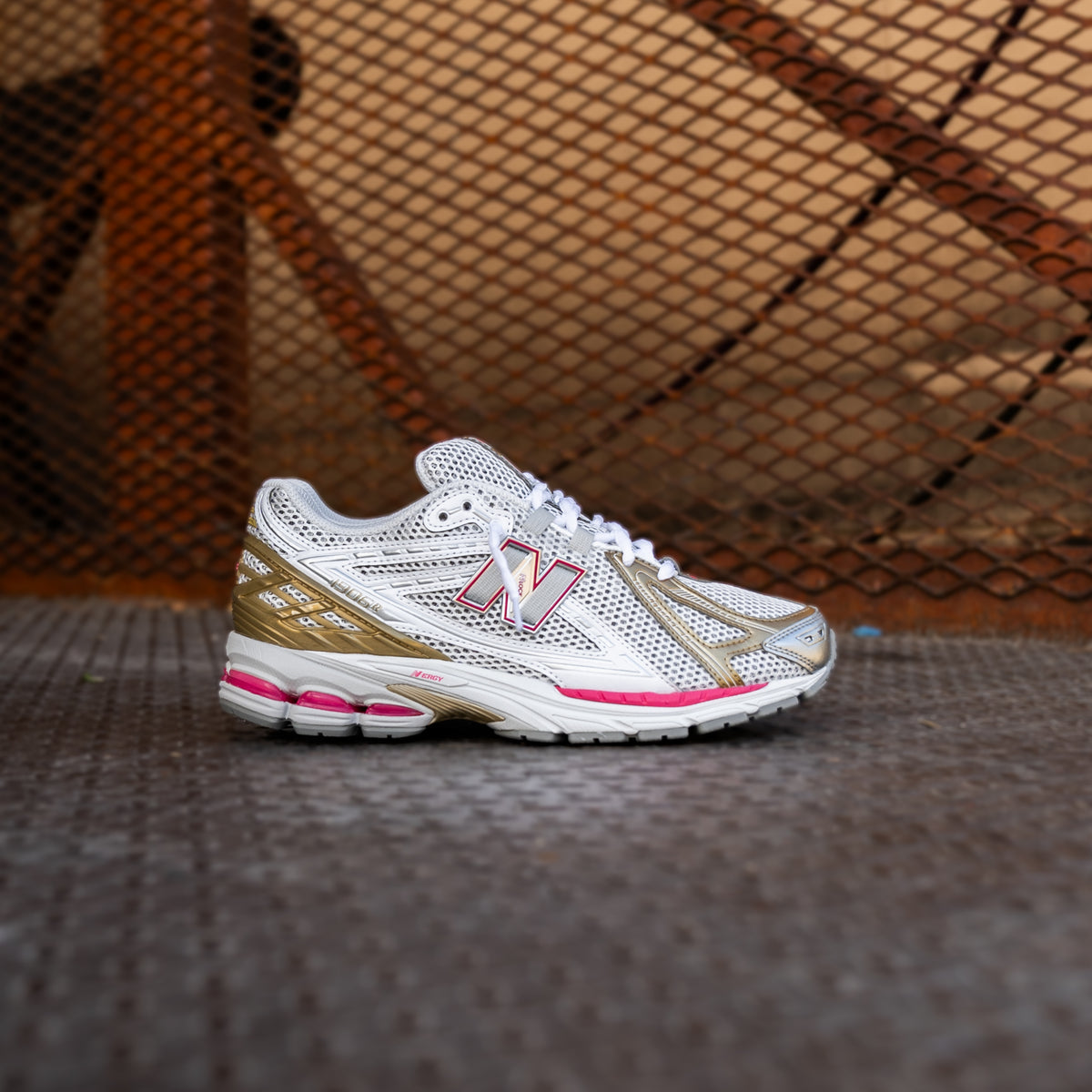 Mens New Balance 1906R (Silver Metallic Dragon Berry) - U1906RCH 