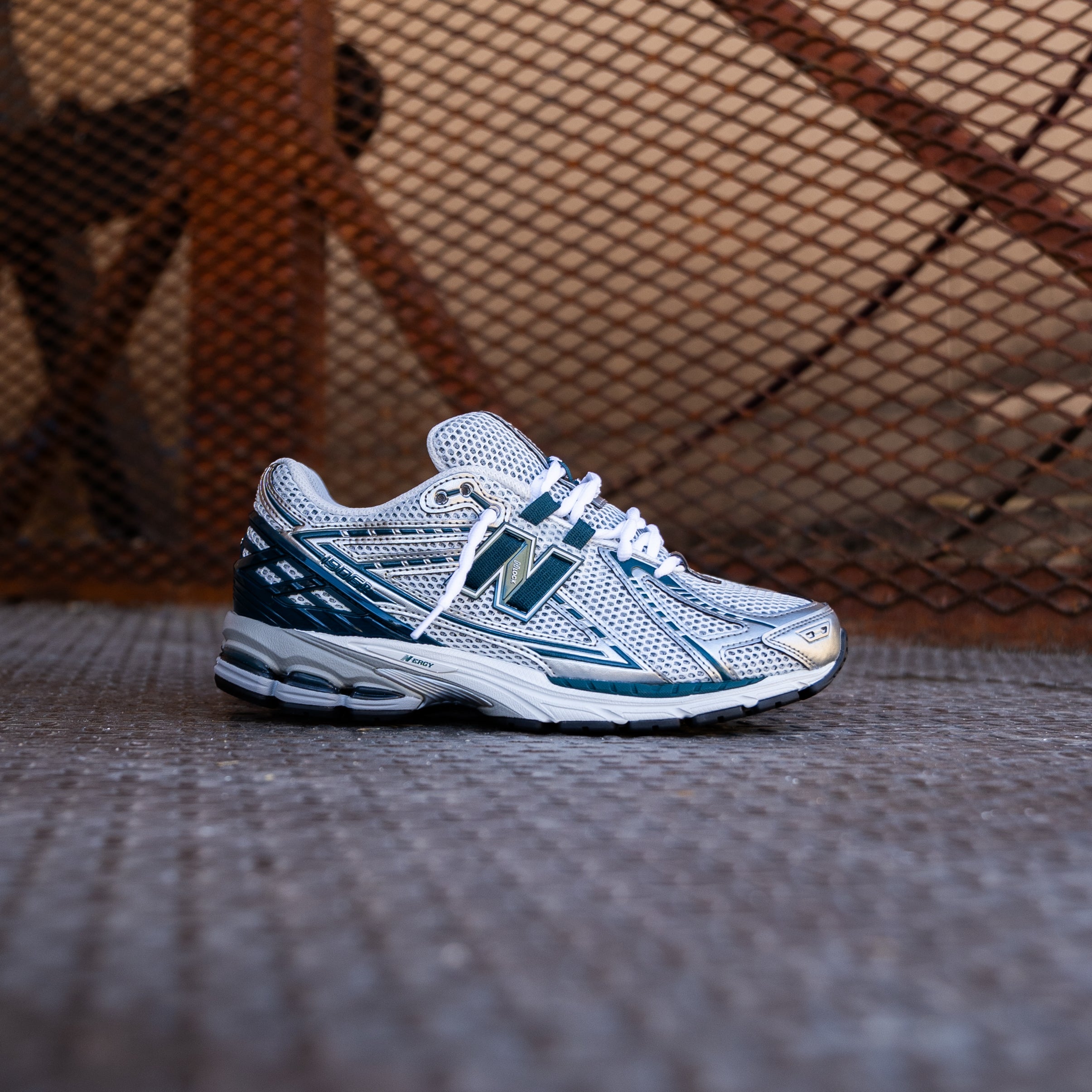 Mens New Balance 1906R (Metallic Silver/Deep Ocean) - U1906RCE  