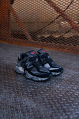 Mens New Balance 9060 (Black/Grey)-U9060BLK - New Balance