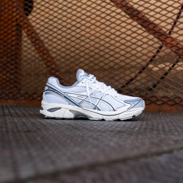 ASICS GT-2160 ホワイト/ブルーフェード スニーカー Mens Asics GT-2160 (White/Blue Fade) – SNEAKER TOWN